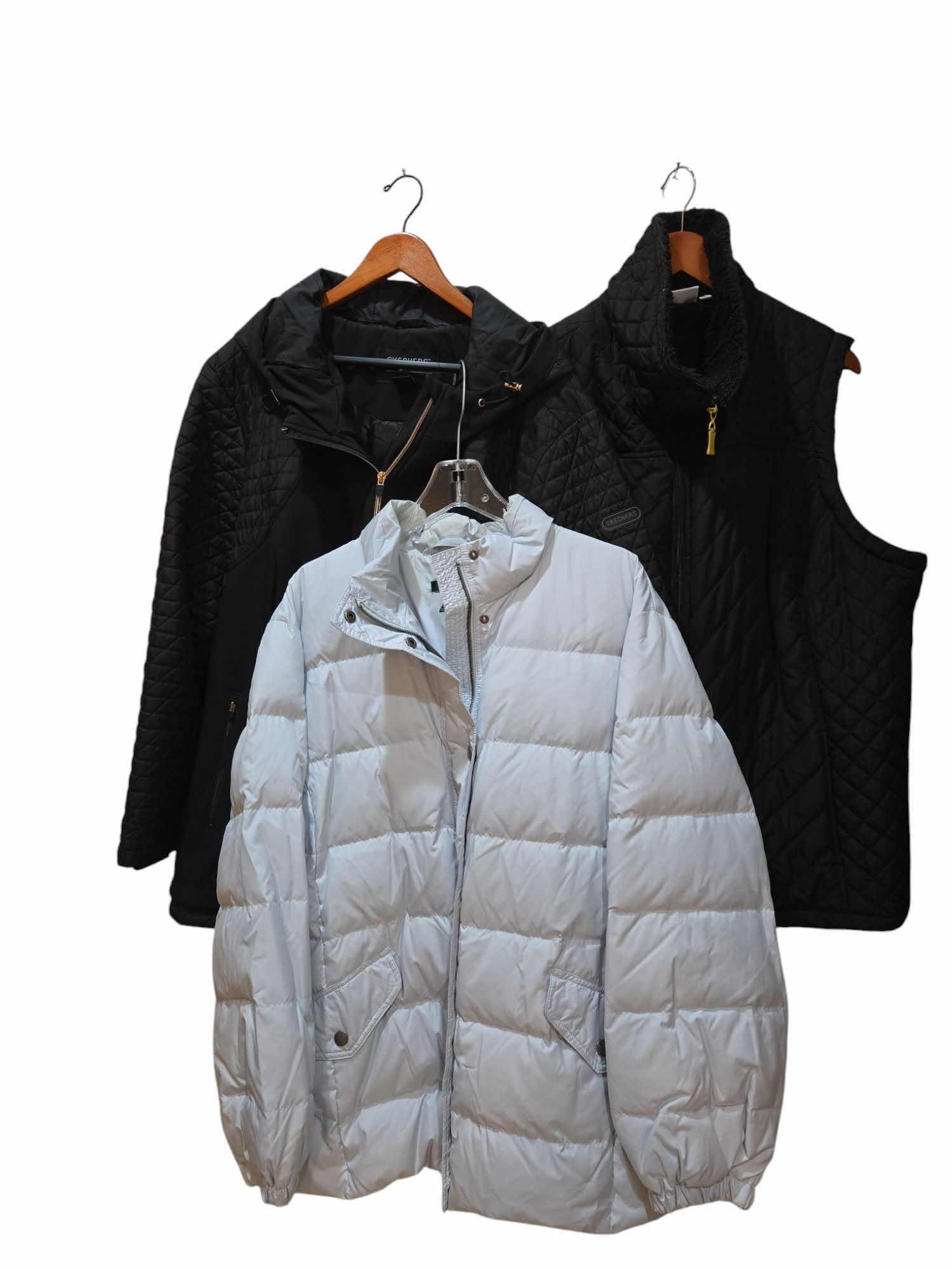 Photo 1 of 3 WOMENS OUTERWEAR - VEST & 2 JACKETS SIZES 3X