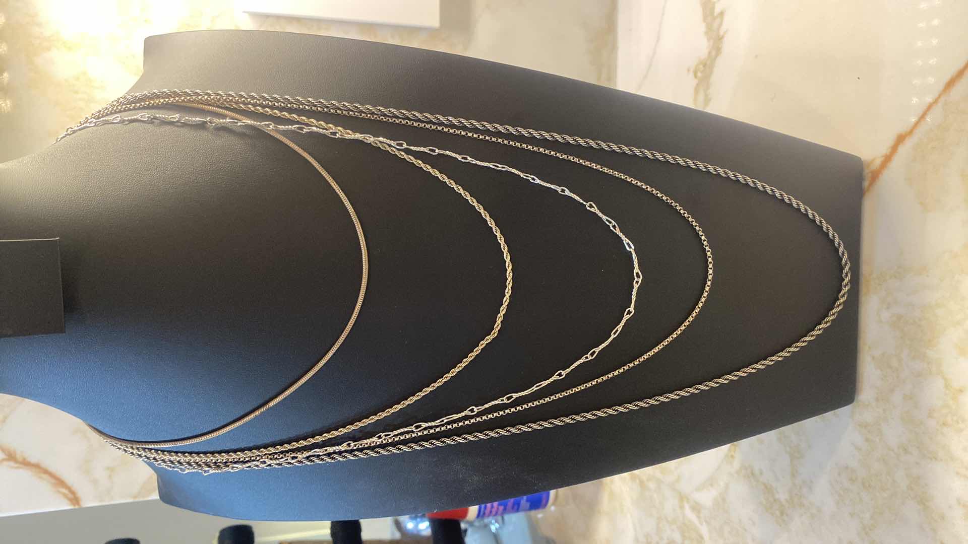 Photo 1 of 5 NECKLACES - COSTUME JEWELRY