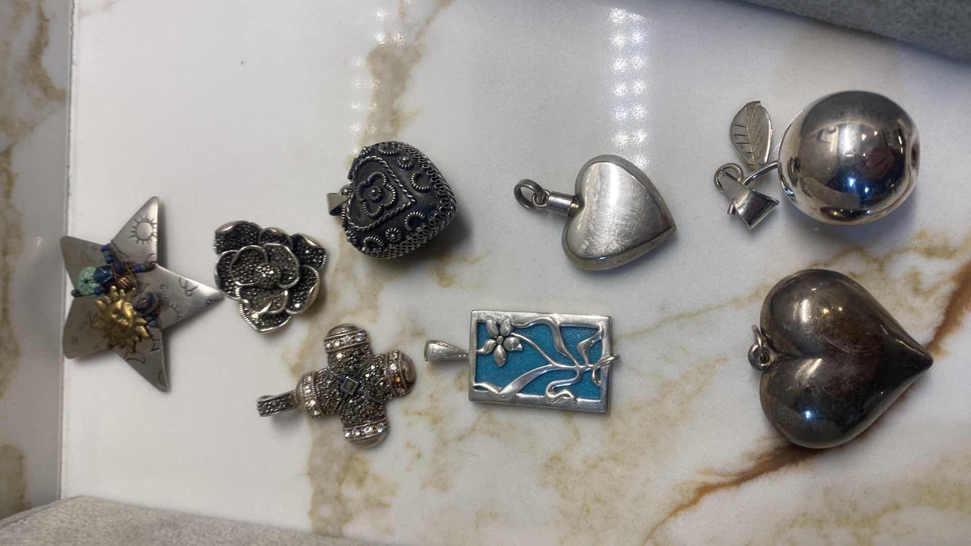 Photo 3 of 8 -  PENDANTS - COSTUME JEWELRY