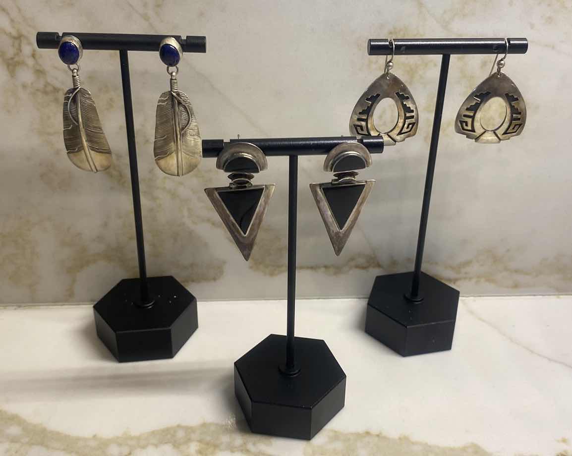 Photo 1 of 3 - EARRINGS STERLING SILVER - FINE JEWELRY