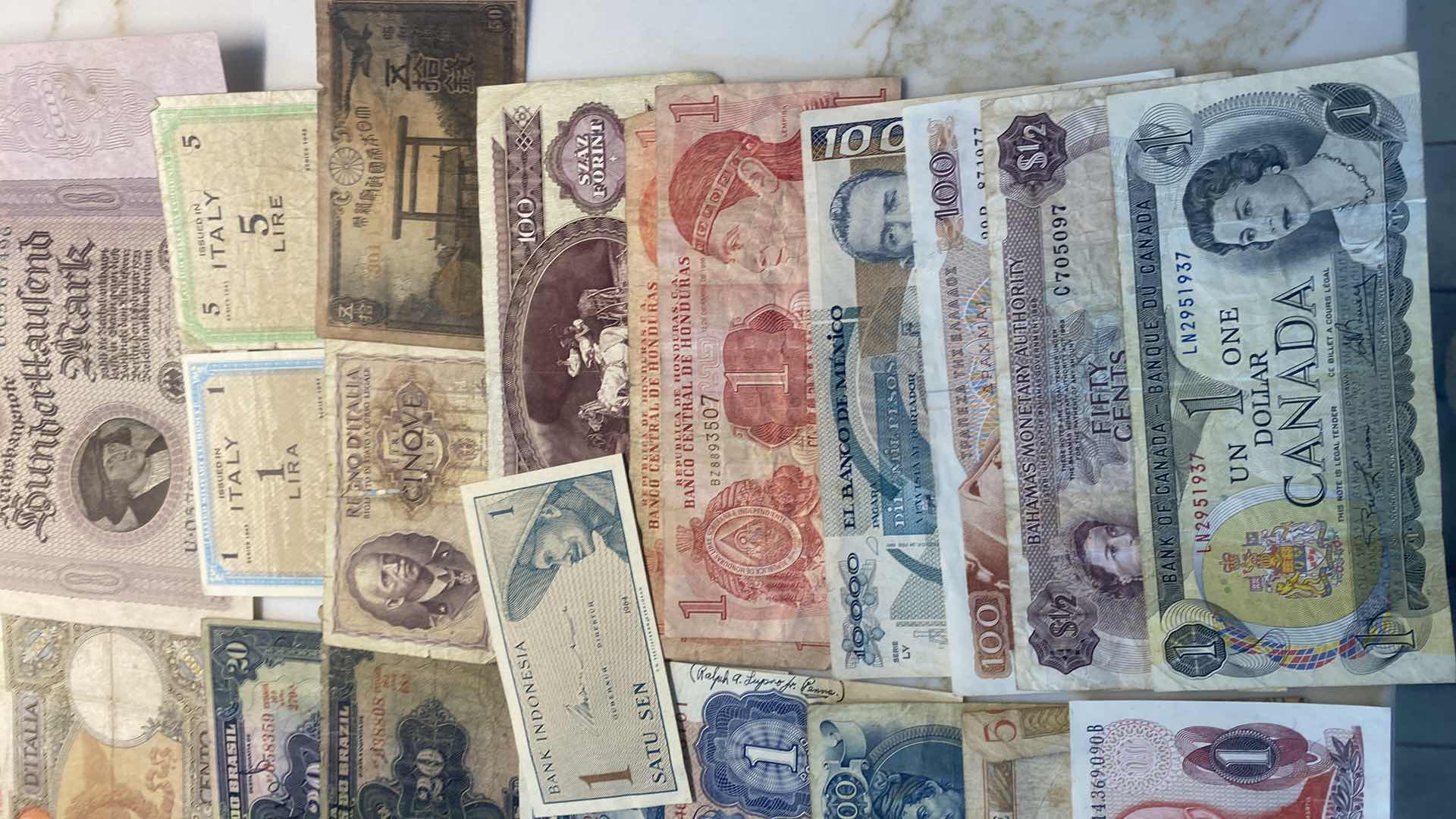 Photo 3 of FOREIGN CURRENCY ASSORTMENT