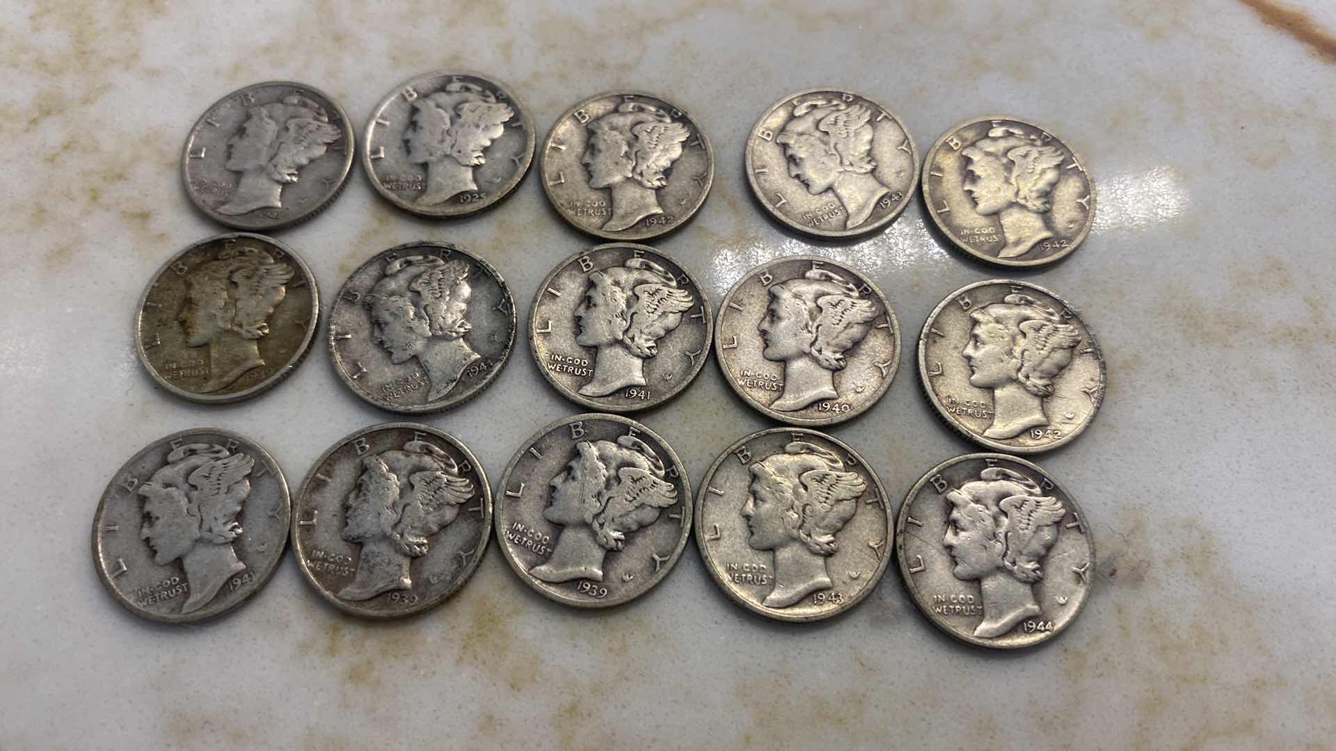 Photo 1 of 15 - MERCURY DIMES 90% SILVER 10% COPPER