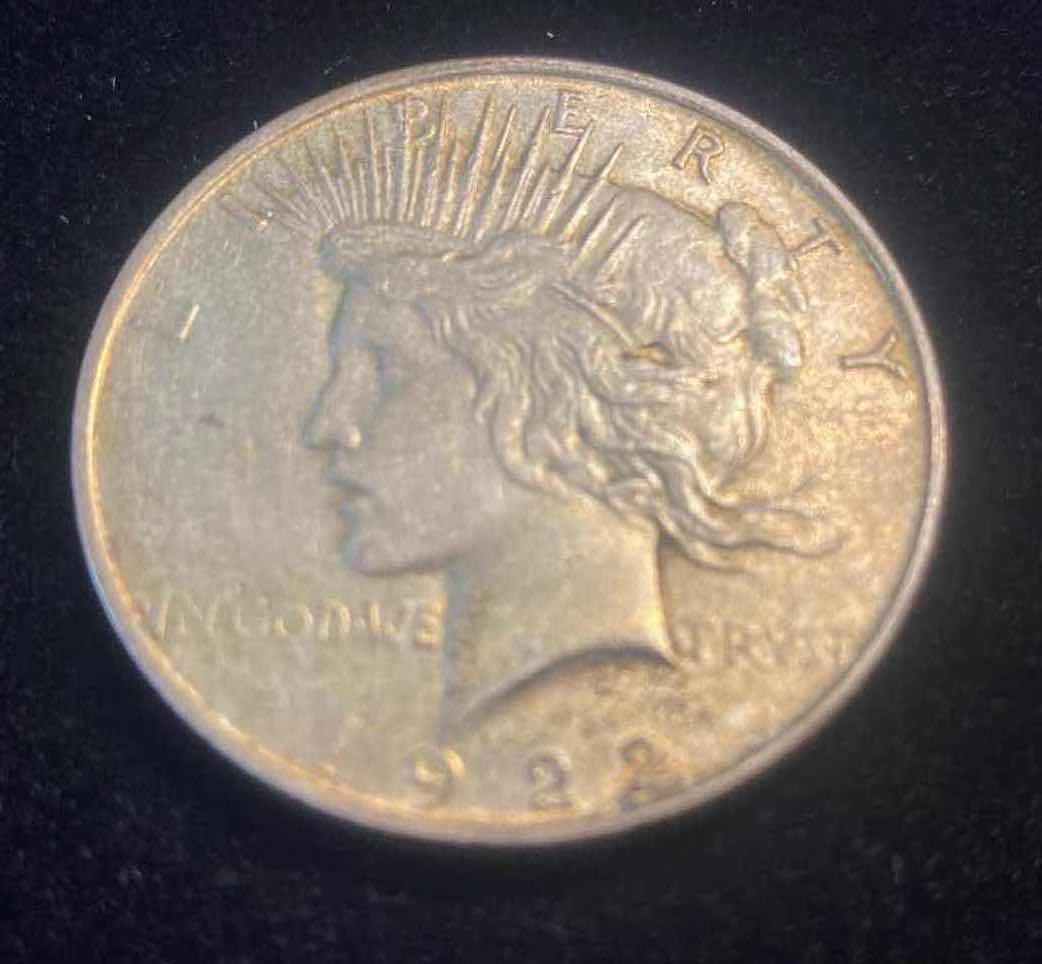 Photo 1 of 1922 PEACE SILVER DOLLAR