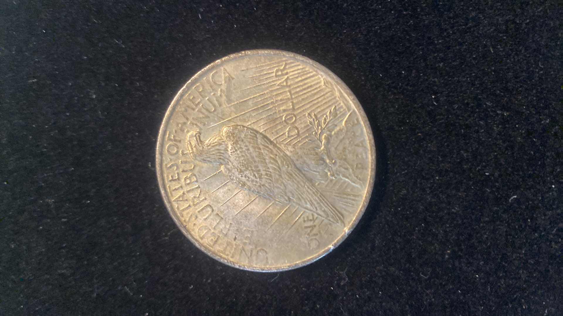 Photo 1 of 1922 PEACE SILVER DOLLAR