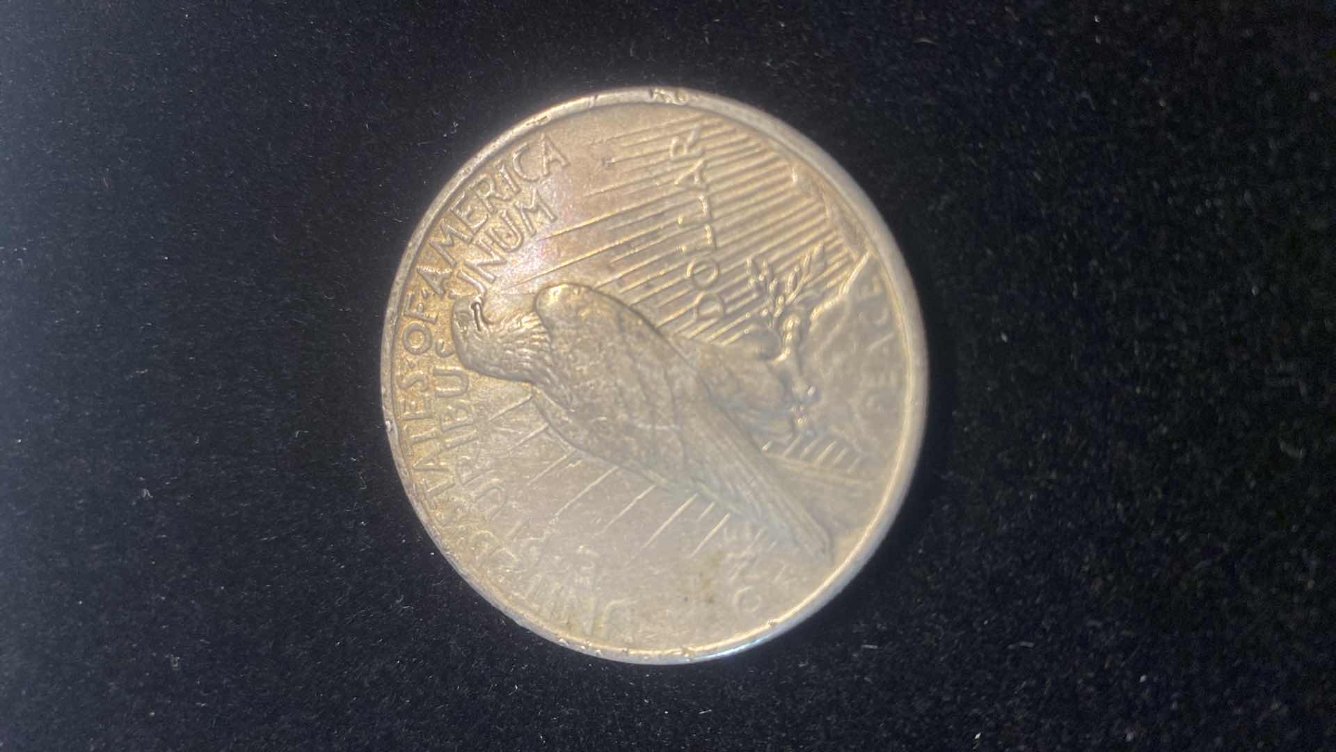 Photo 1 of 1924 PEACE SILVER DOLLAR