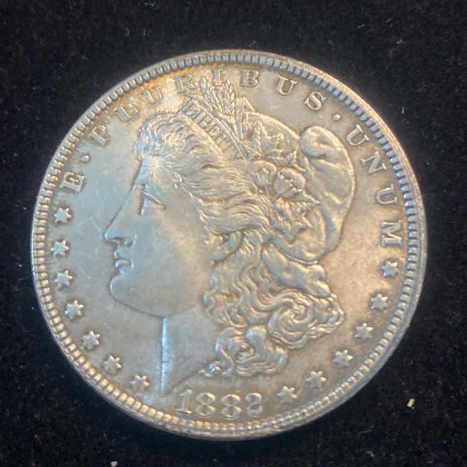 Photo 1 of 1882 MORGAN SILVER DOLLAR NO MINT MARK