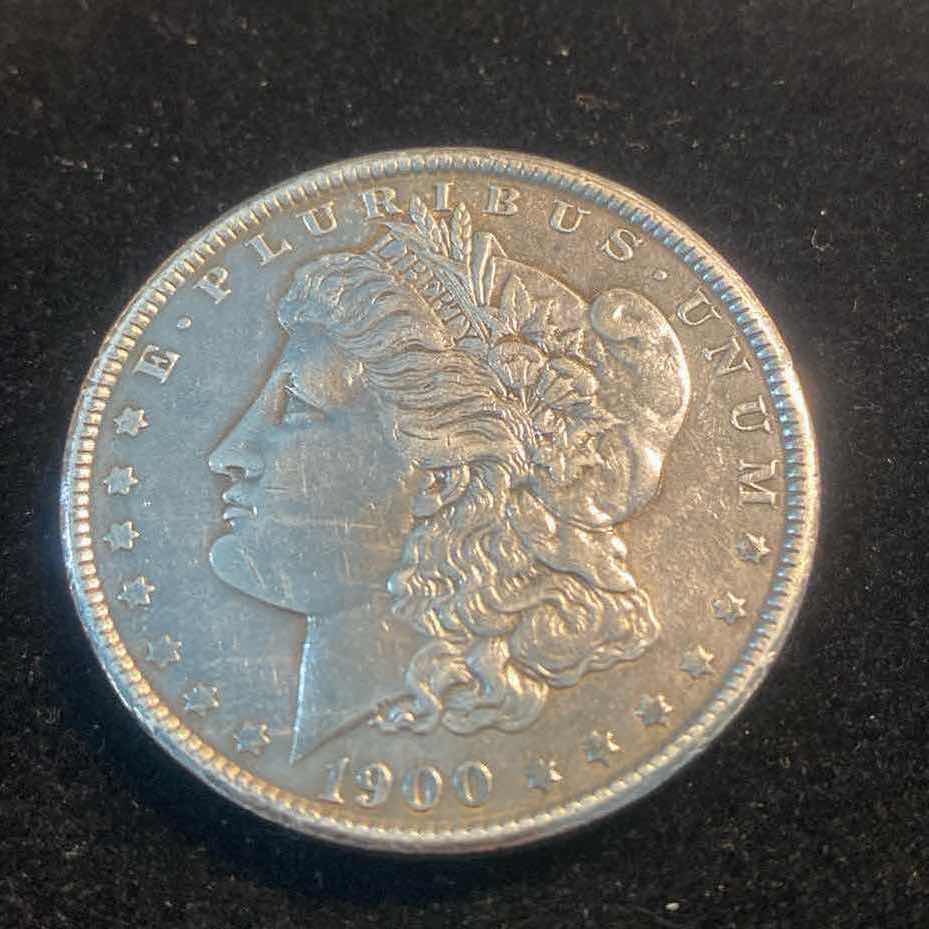 Photo 1 of 1900 MORGAN SILVER DOLLAR