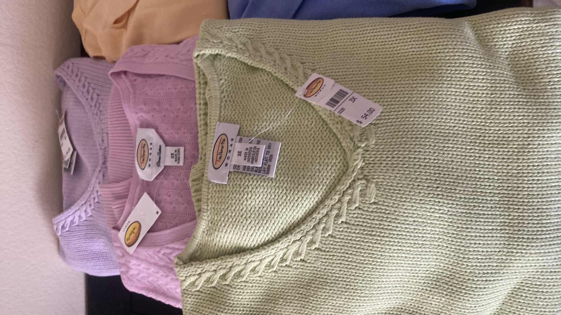 Photo 1 of 11 WOMENS TOPS SWEATERS SIZES 3X AND XXL