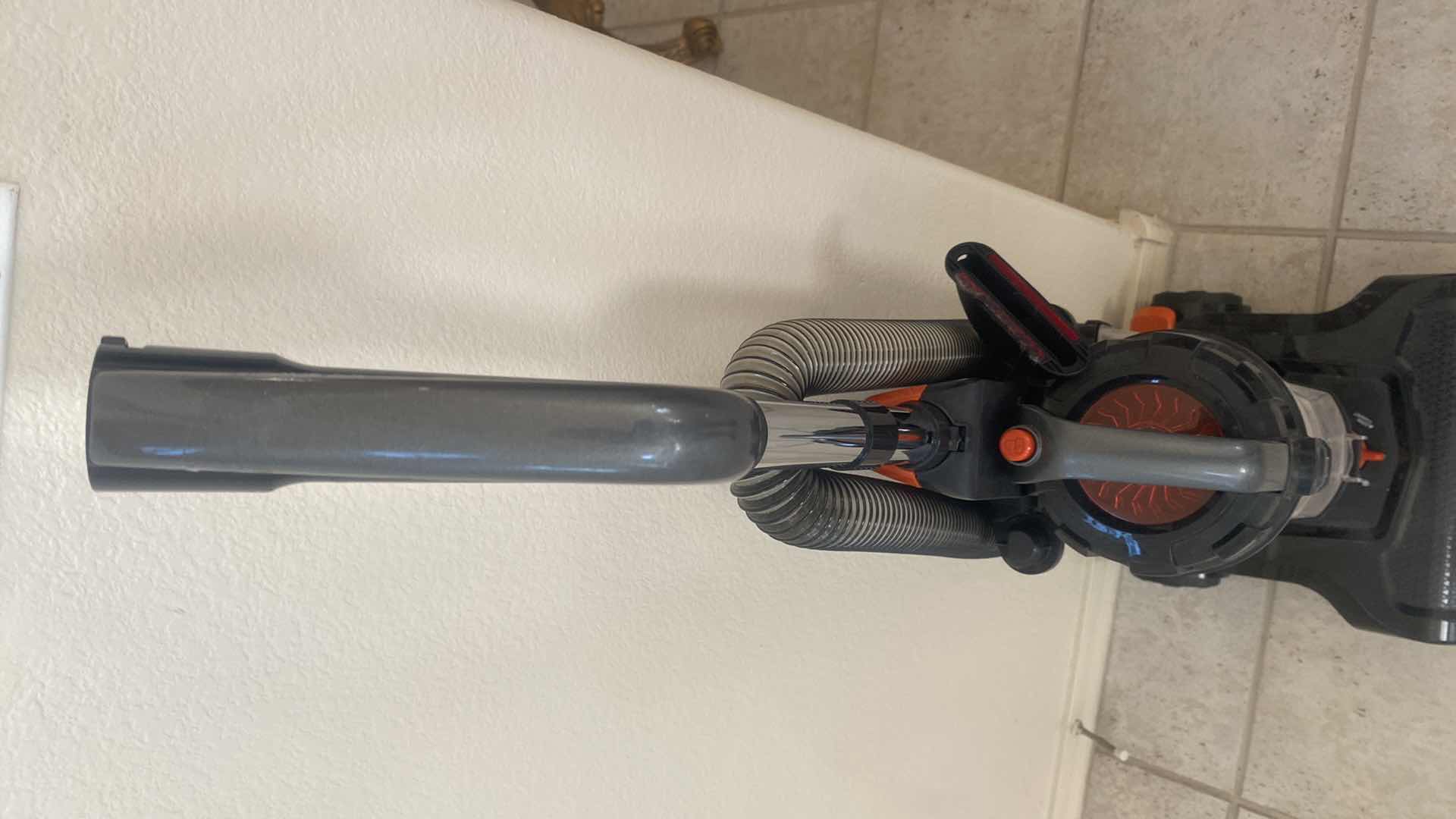 Photo 2 of EUREKA UPRIGHT VACUUM - TESTED