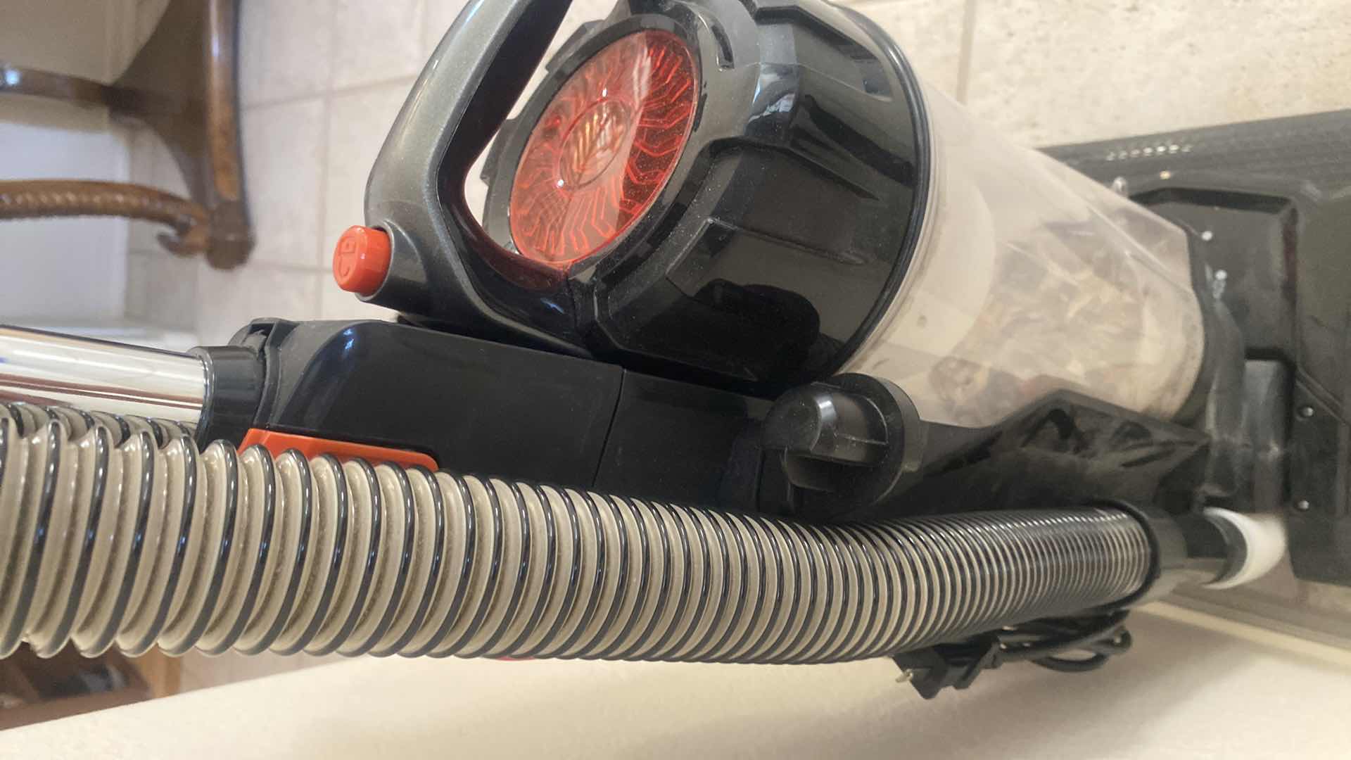 Photo 5 of EUREKA UPRIGHT VACUUM - TESTED