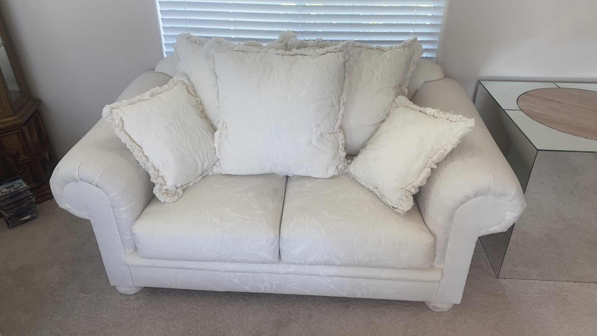 Photo 2 of ANDINAS SOFA DESIGNS FABRIC ROLLED ARM WHITE 70” LOVE SEAT