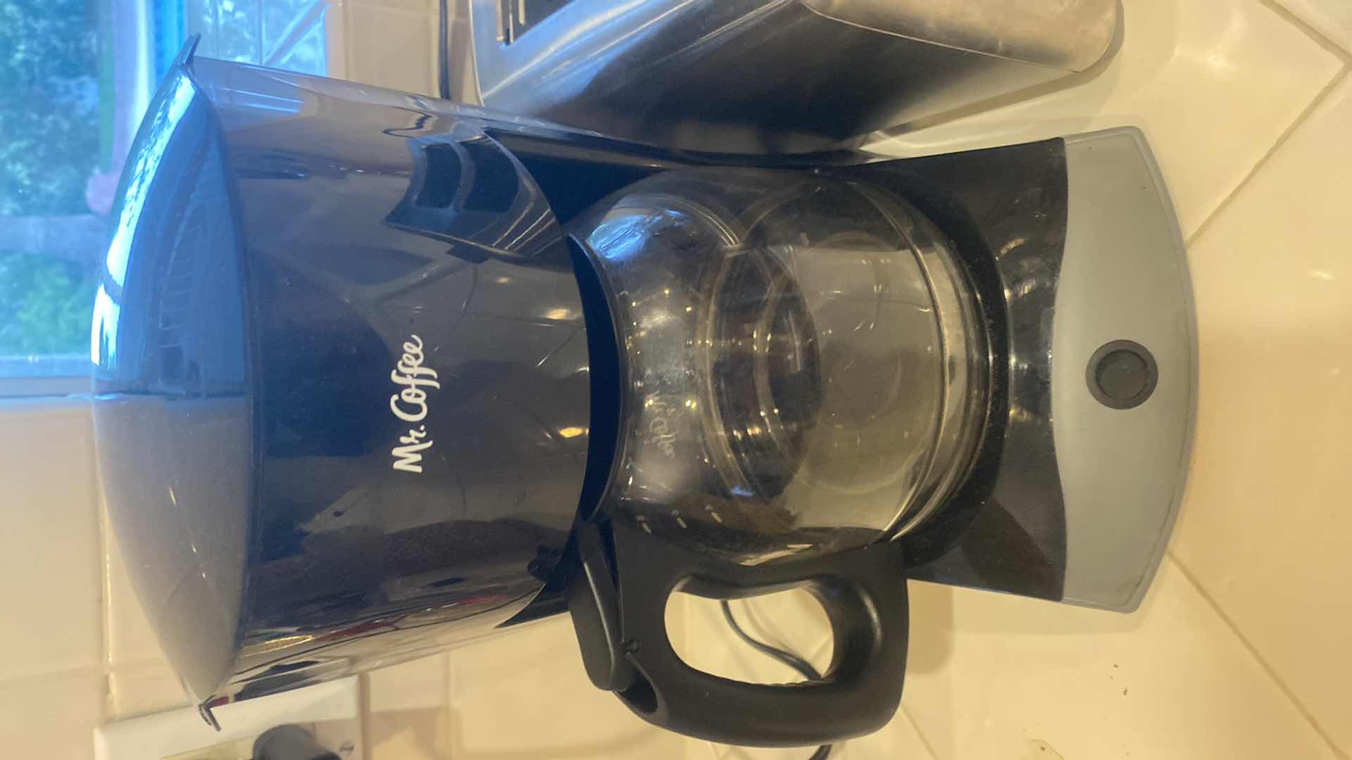 Photo 1 of MR COFFEE POT & BELLA TOASTER