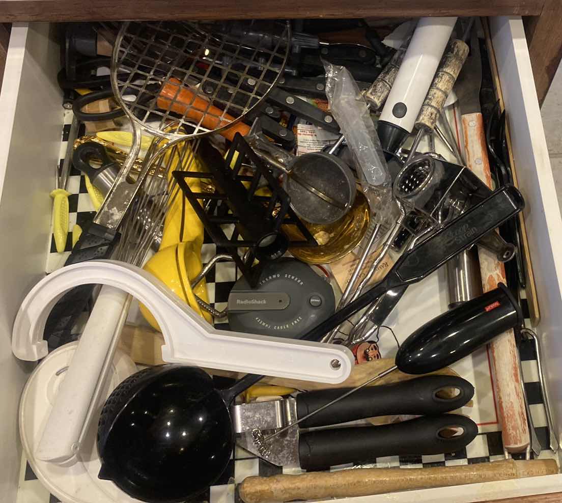 Photo 1 of CONTENTS 3 KITCHEN DRAWERS - ODD SILVERWARE KNIVES & COOKING TOOLS