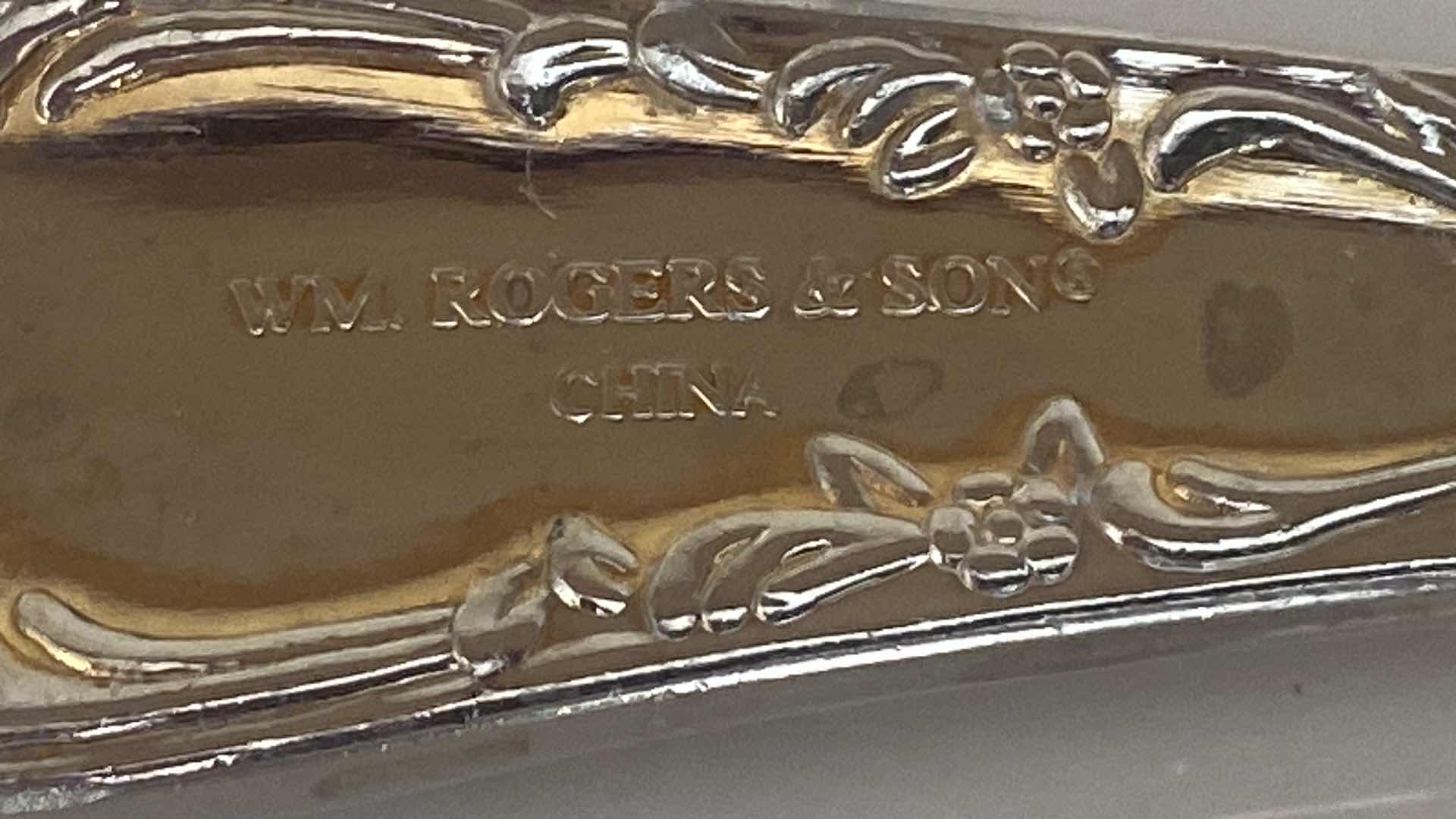 Photo 6 of 39 PIECES - W M ROGERS & SONS MADE IN CHINA IS ROSE PATTERN SILVER PLATED