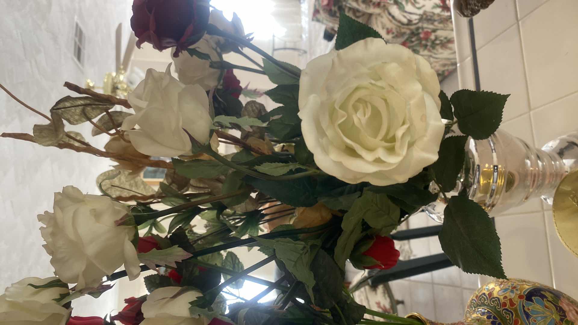 Photo 1 of 2 - VASES WITH FAUX ROSES TALLEST VASE H10”