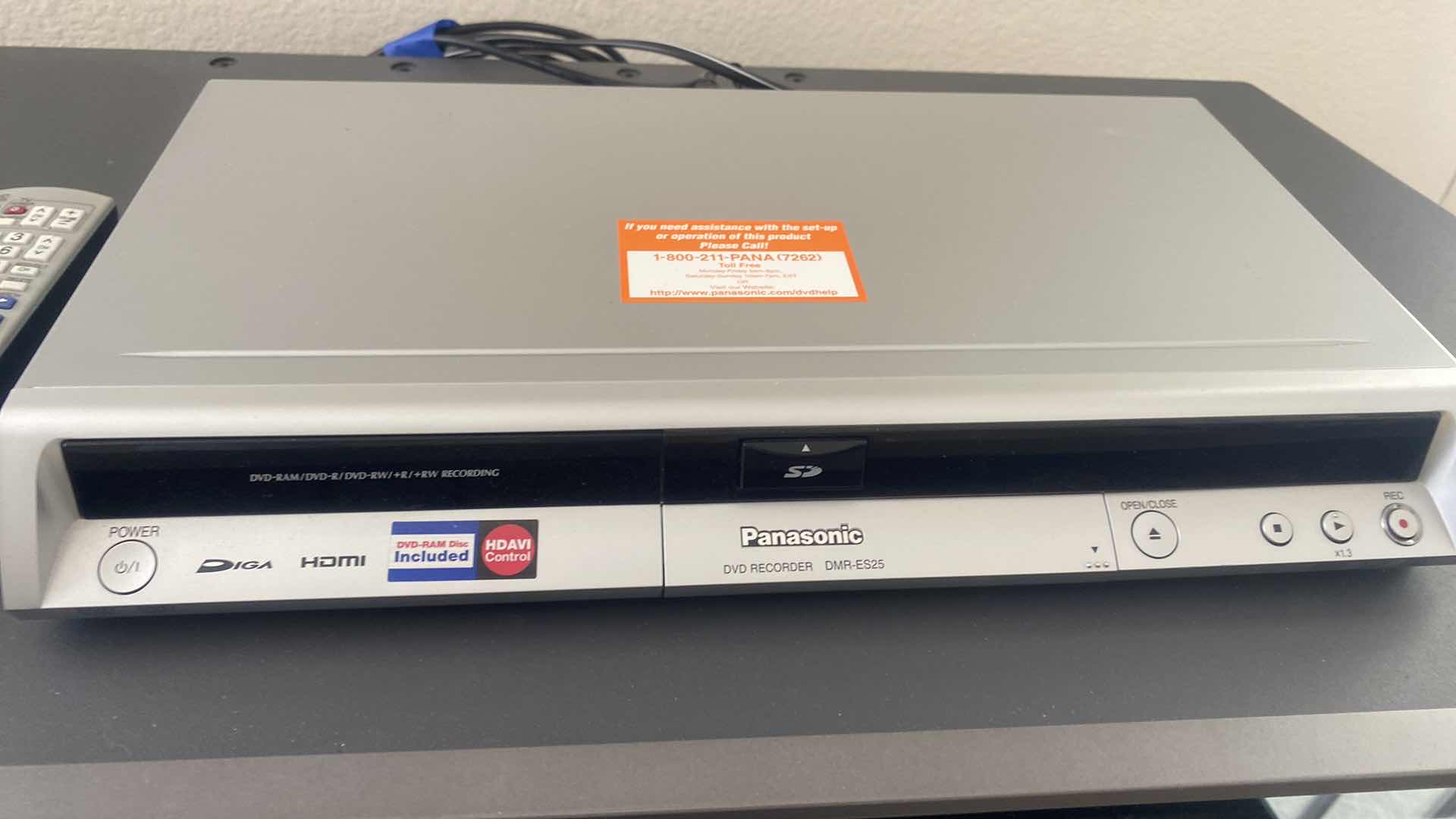 Photo 1 of PANASONIC DVD RECORDER DMR-ES25 WITH REMOTE
