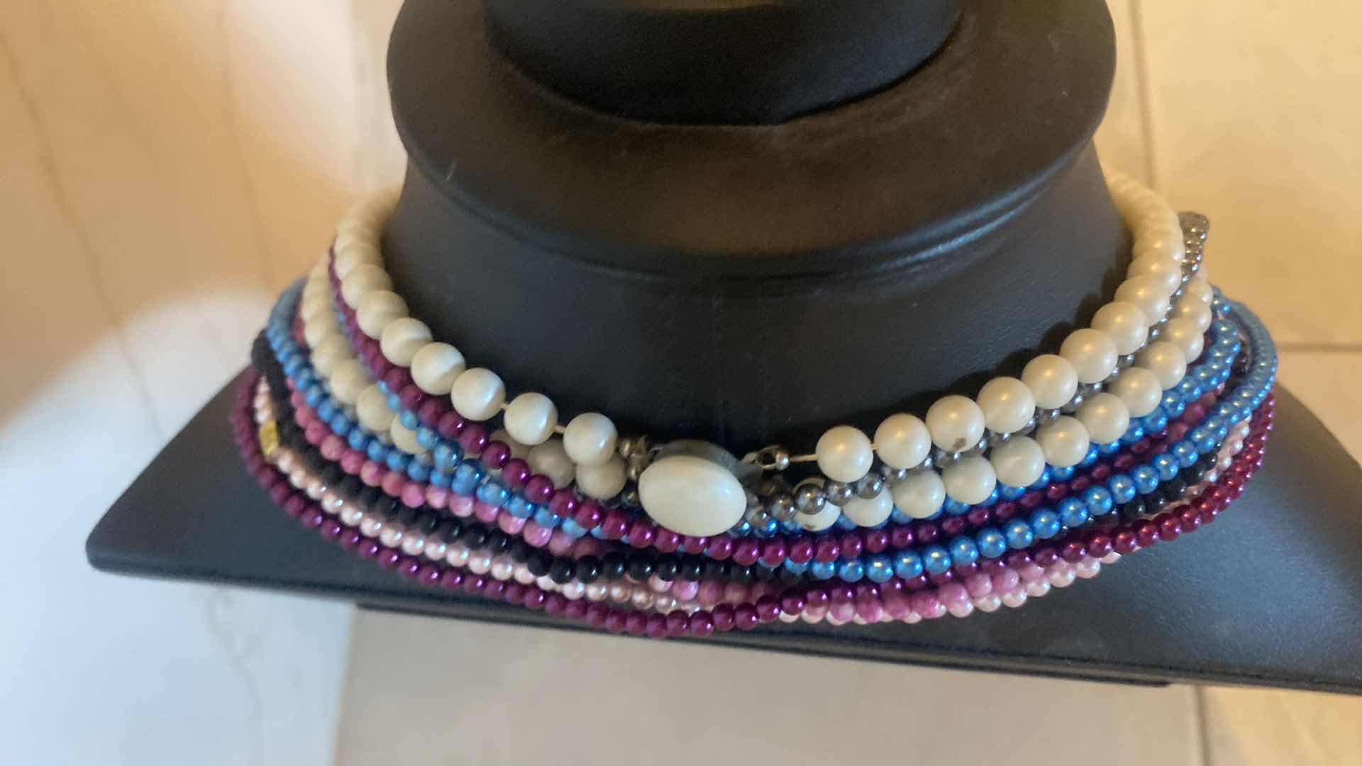 Photo 1 of 10 - BEAD NECKLACES FASHION JEWELRY LONGEST 32”