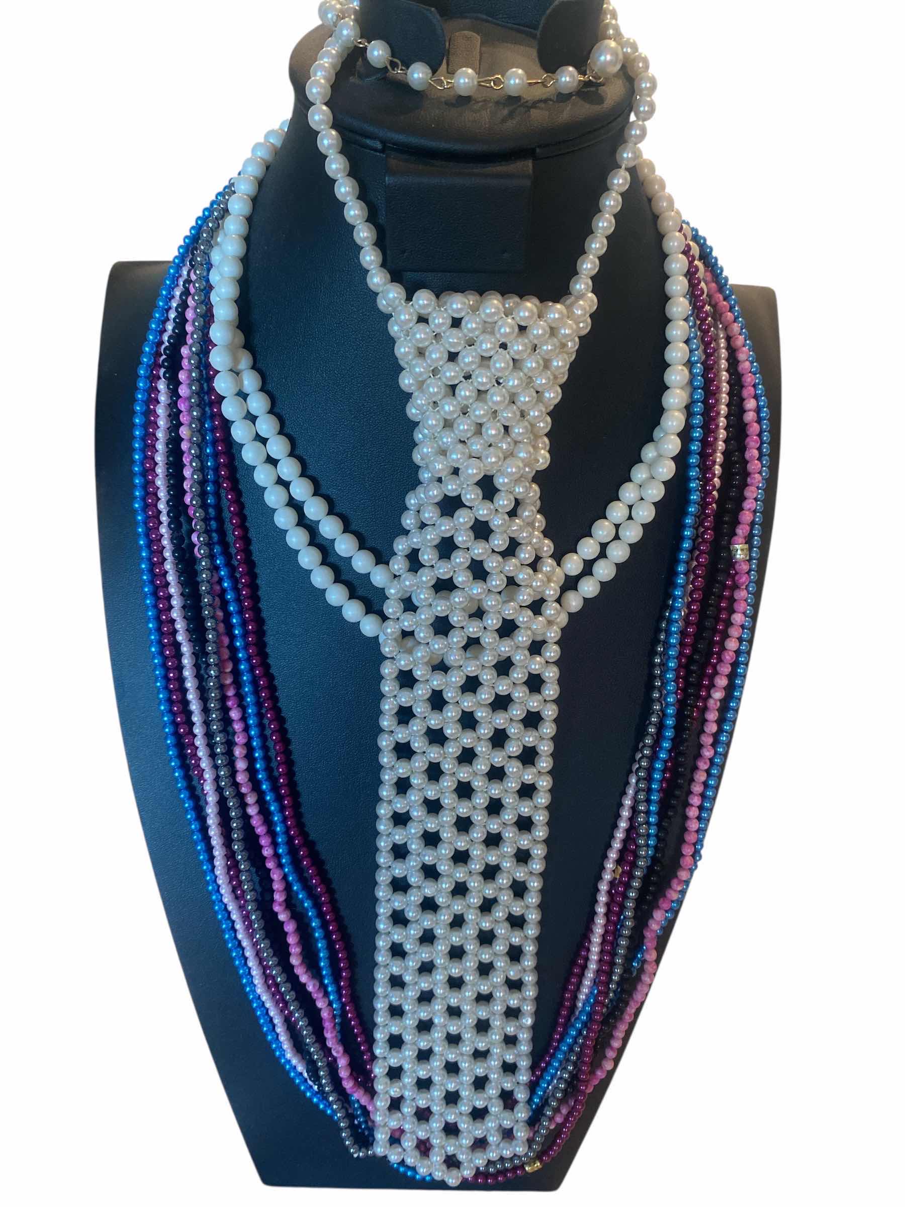 Photo 1 of 10 - BEAD NECKLACES FASHION JEWELRY LONGEST 32”
