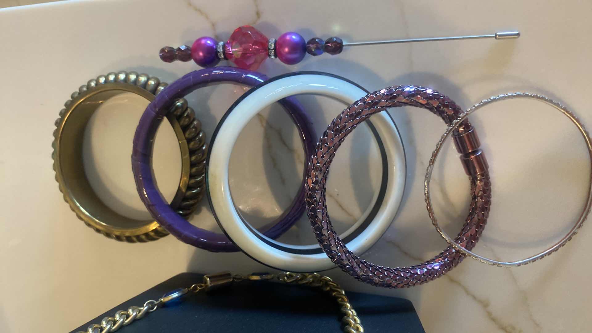 Photo 1 of 4 - NECKLACES, 5 BRACELETS & 1 HAT PIN FASHION JEWELRY LONGEST 36”