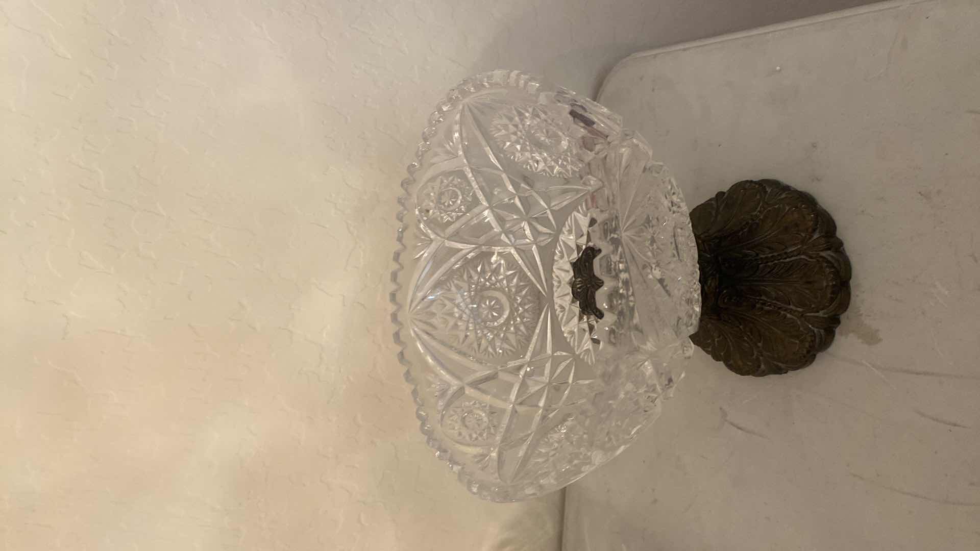 Photo 1 of 2 - CRYSTAL BOWLS PINWHEEL DESIGN FOOTED BIWL MEASURES 8 1/2” x 9”