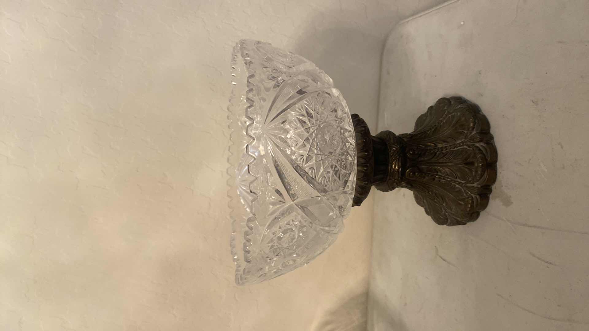 Photo 1 of 2 - CRYSTAL BOWLS PINWHEEL DESIGN FOOTED BIWL MEASURES 8 1/2” x 9”