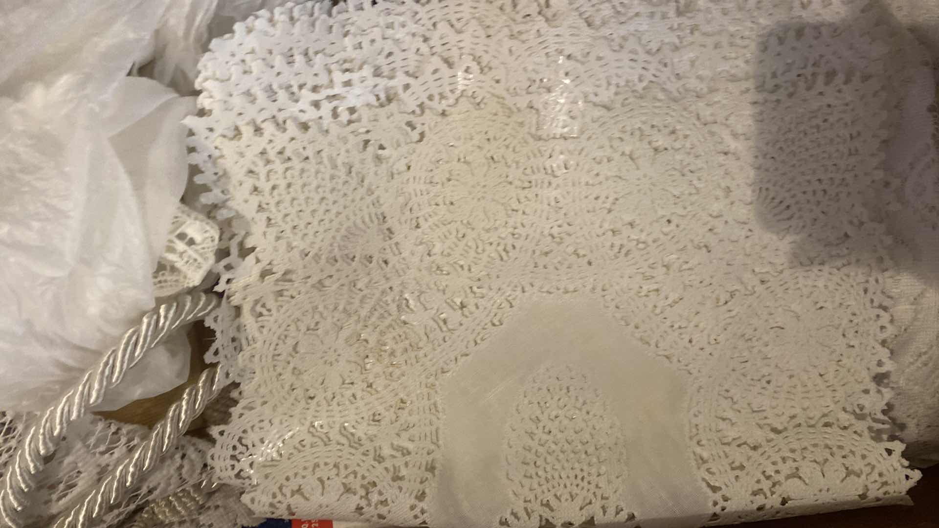 Photo 1 of CONTENTS OF 2 DRAWERS - TABLECLOTHS & LACE LINENS