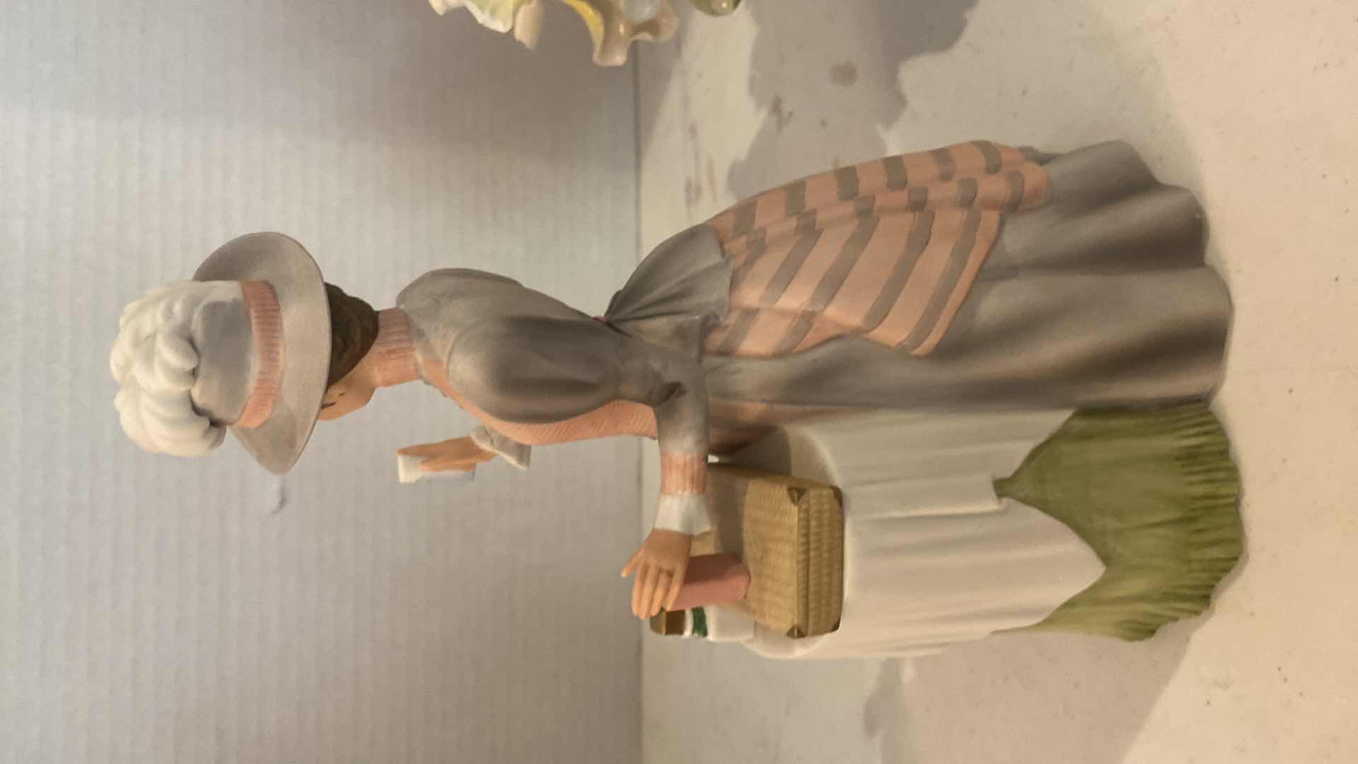 Photo 1 of AVON PRESIDENTS CLUB ALBEE AWARDS PORCELAIN FIGURINE H 9 1/2”