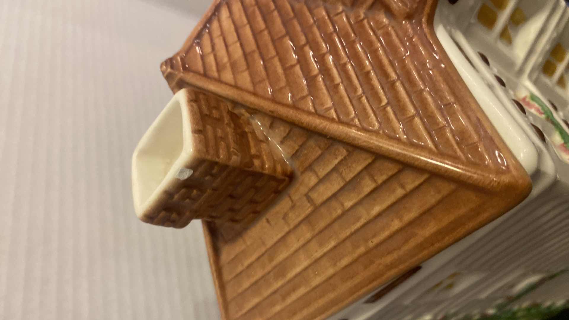 Photo 1 of 2 - AVON TOWNHOUSE CANISTERS H11 1/2”