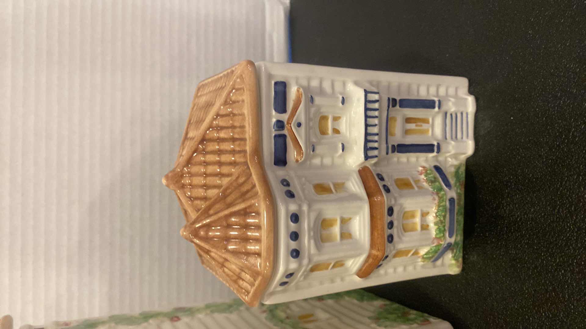 Photo 1 of 2 - AVON TOWNHOUSE CANISTERS H11 1/2”