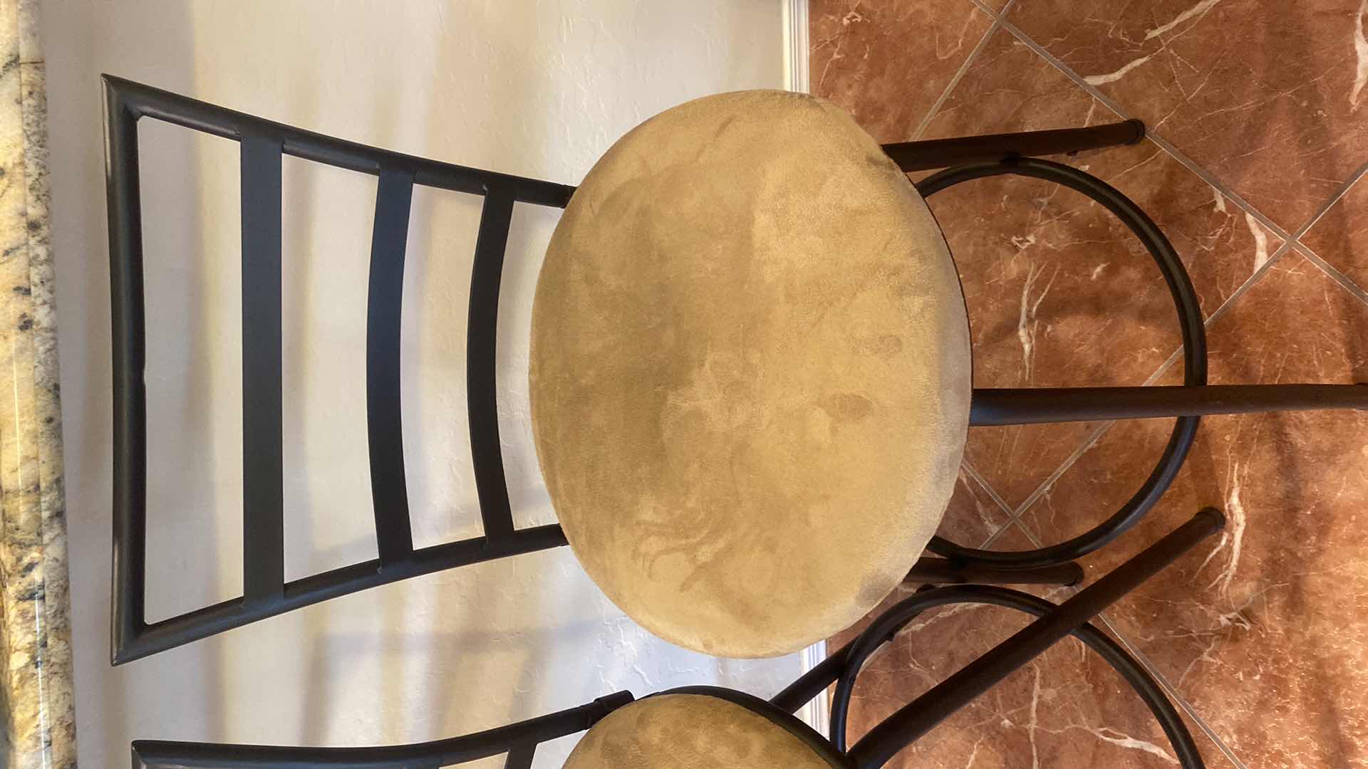 Photo 1 of 3 - BARSTOOLS SEAT HEIGHT H29 1/2 “