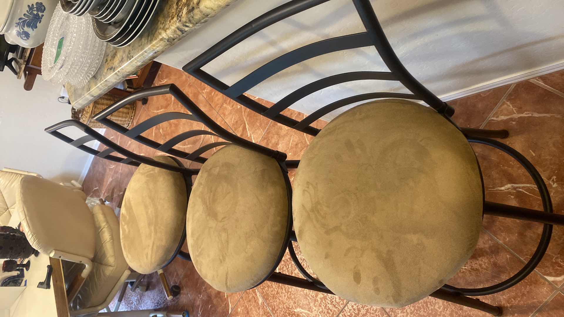 Photo 1 of 3 - BARSTOOLS SEAT HEIGHT H29 1/2 “