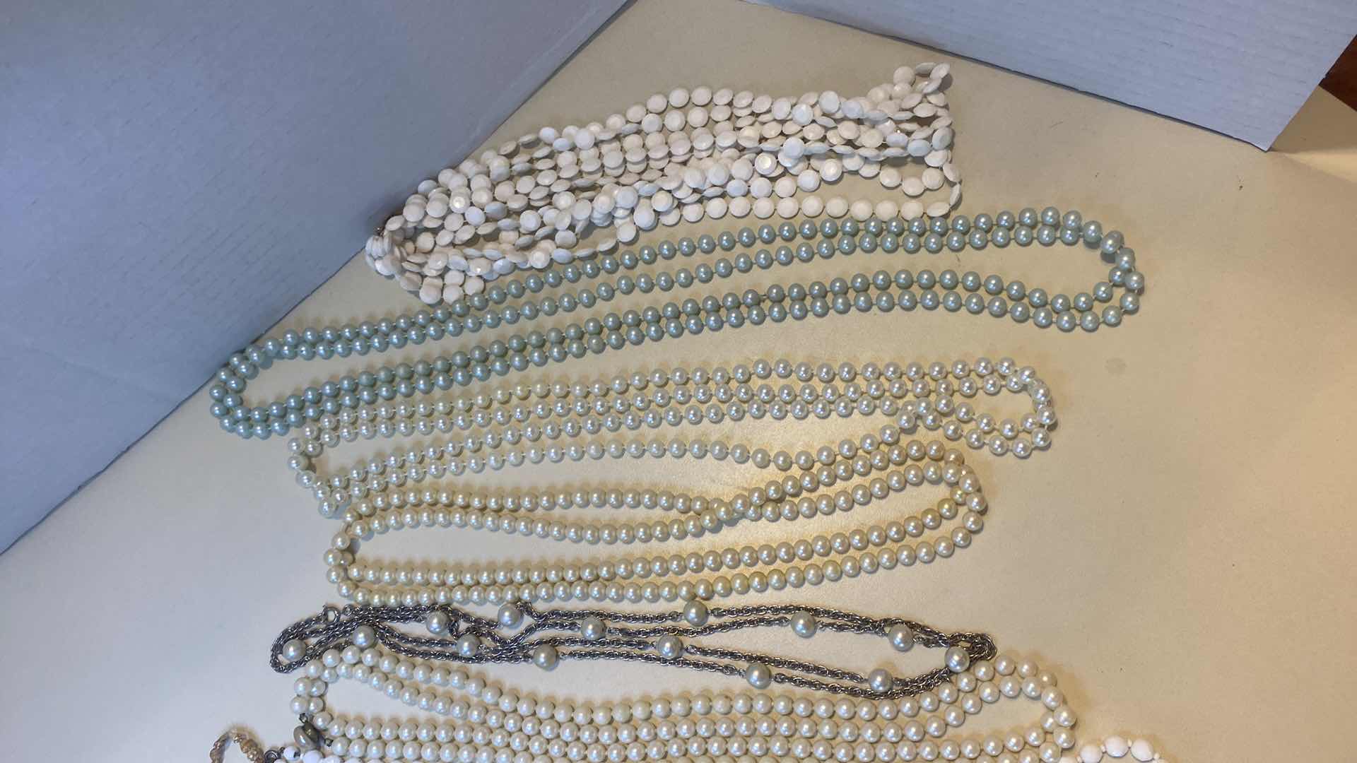 Photo 1 of 11 - NECKLACES FASHION JEWELRY