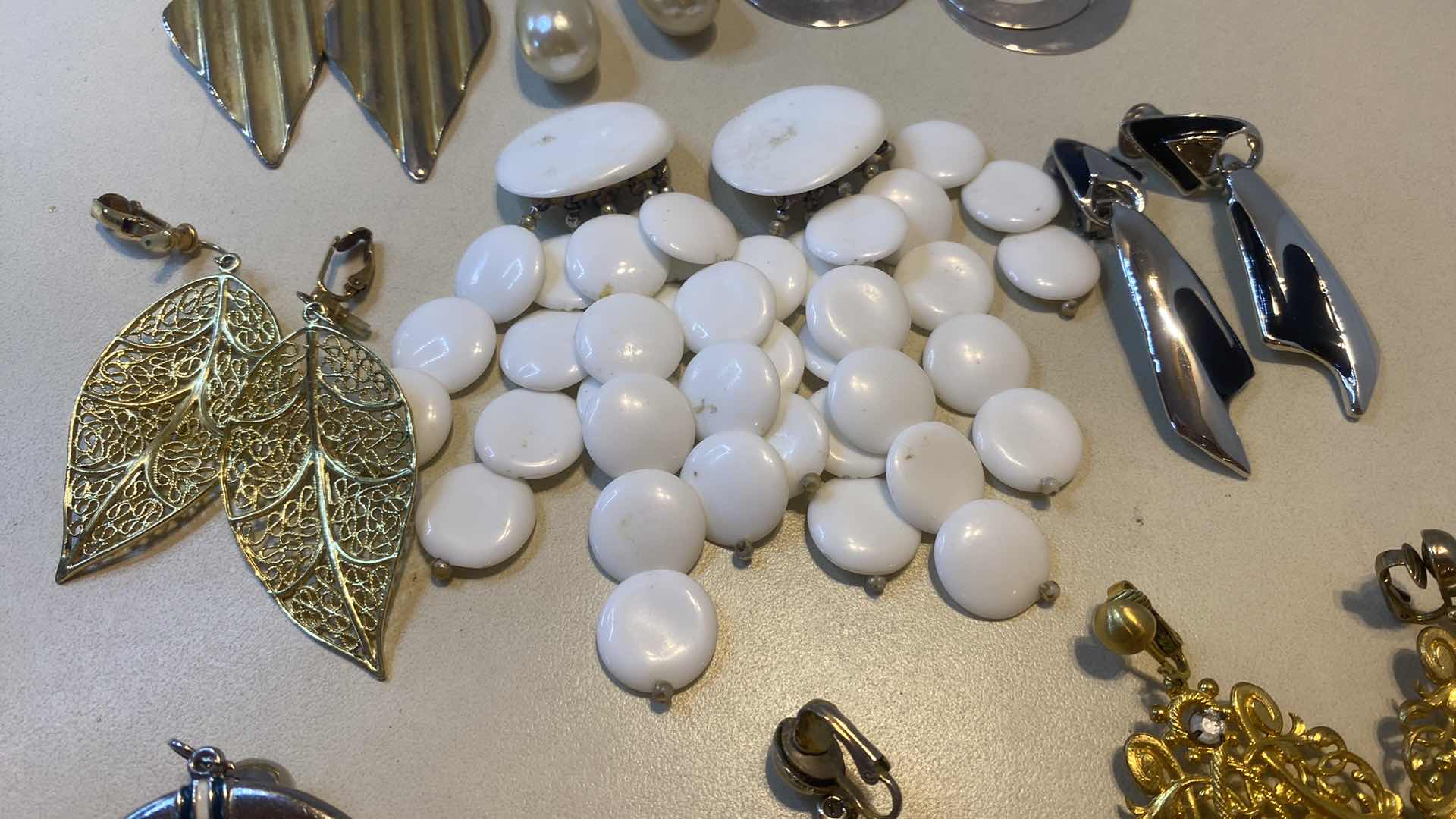 Photo 1 of 8 - CLIP ON EARRINGS FASHION JEWELRY