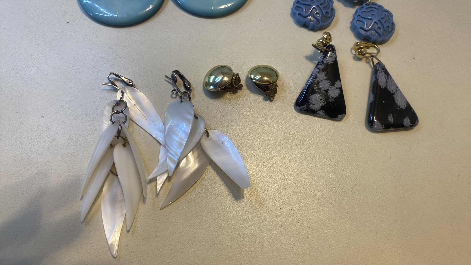 Photo 1 of 8 - CLIP ON EARRINGS FASHION JEWELRY