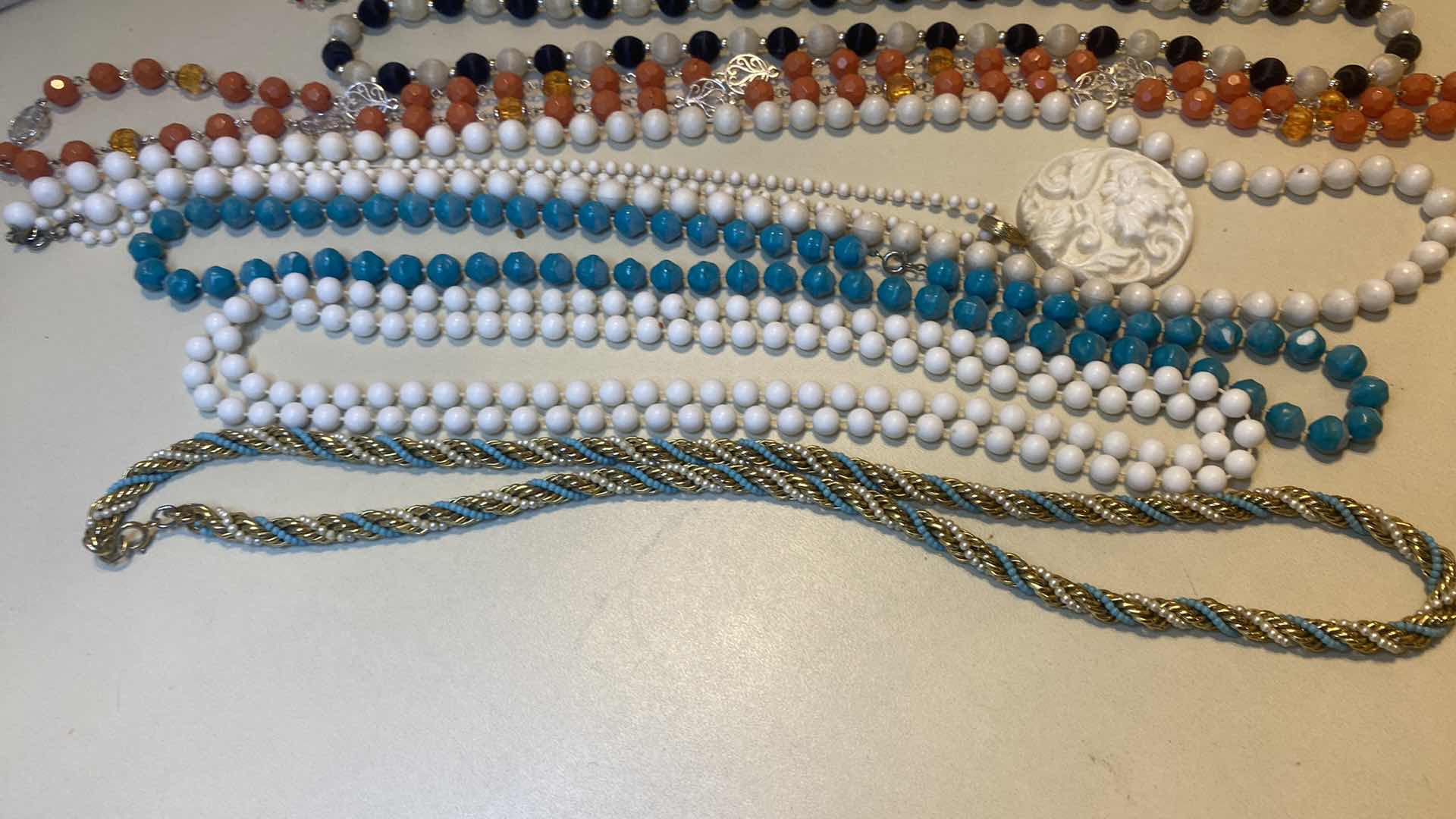 Photo 1 of 10 - NECKLACES FASHION JEWELRY