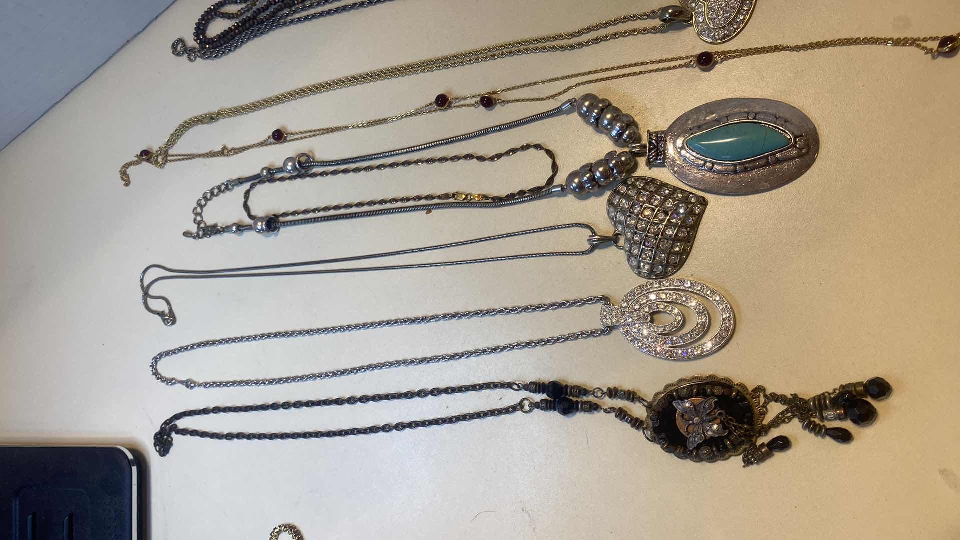 Photo 1 of 10 - NECKLACES FASHION JEWELRY