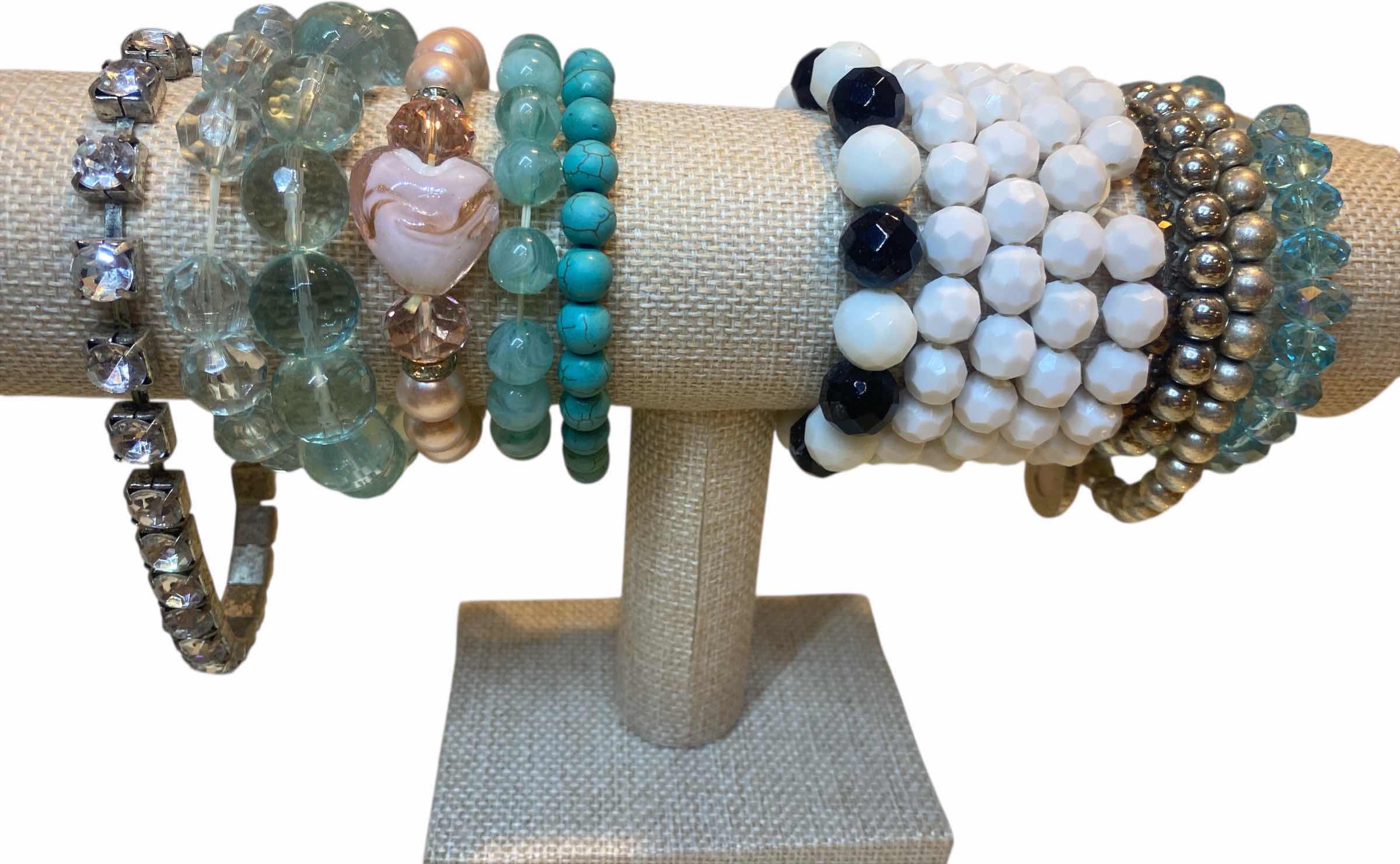 Photo 1 of 15 - BRACELETS FASHION JEWELRY