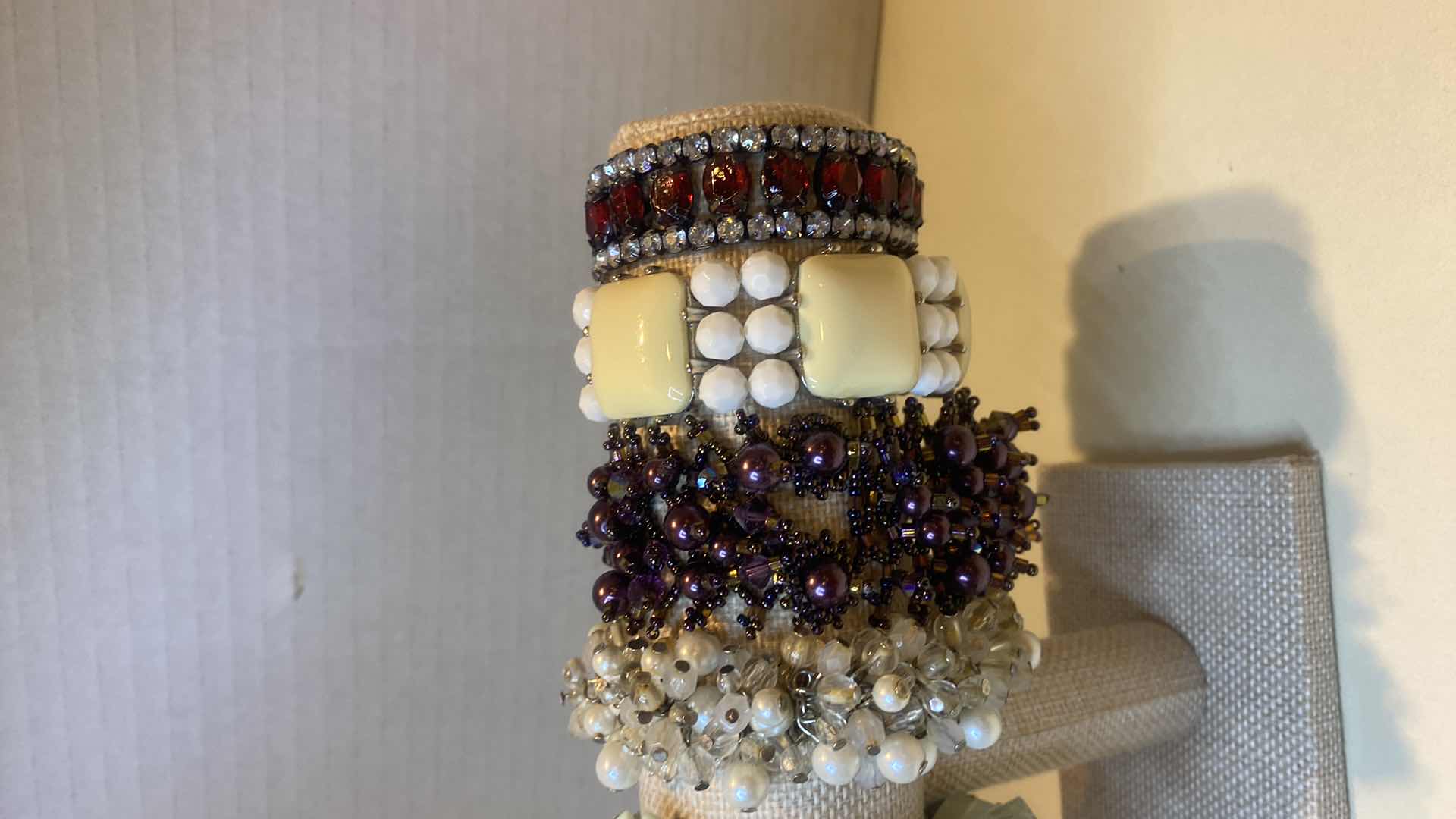 Photo 1 of 8 - BRACELETS FASHION JEWELRY