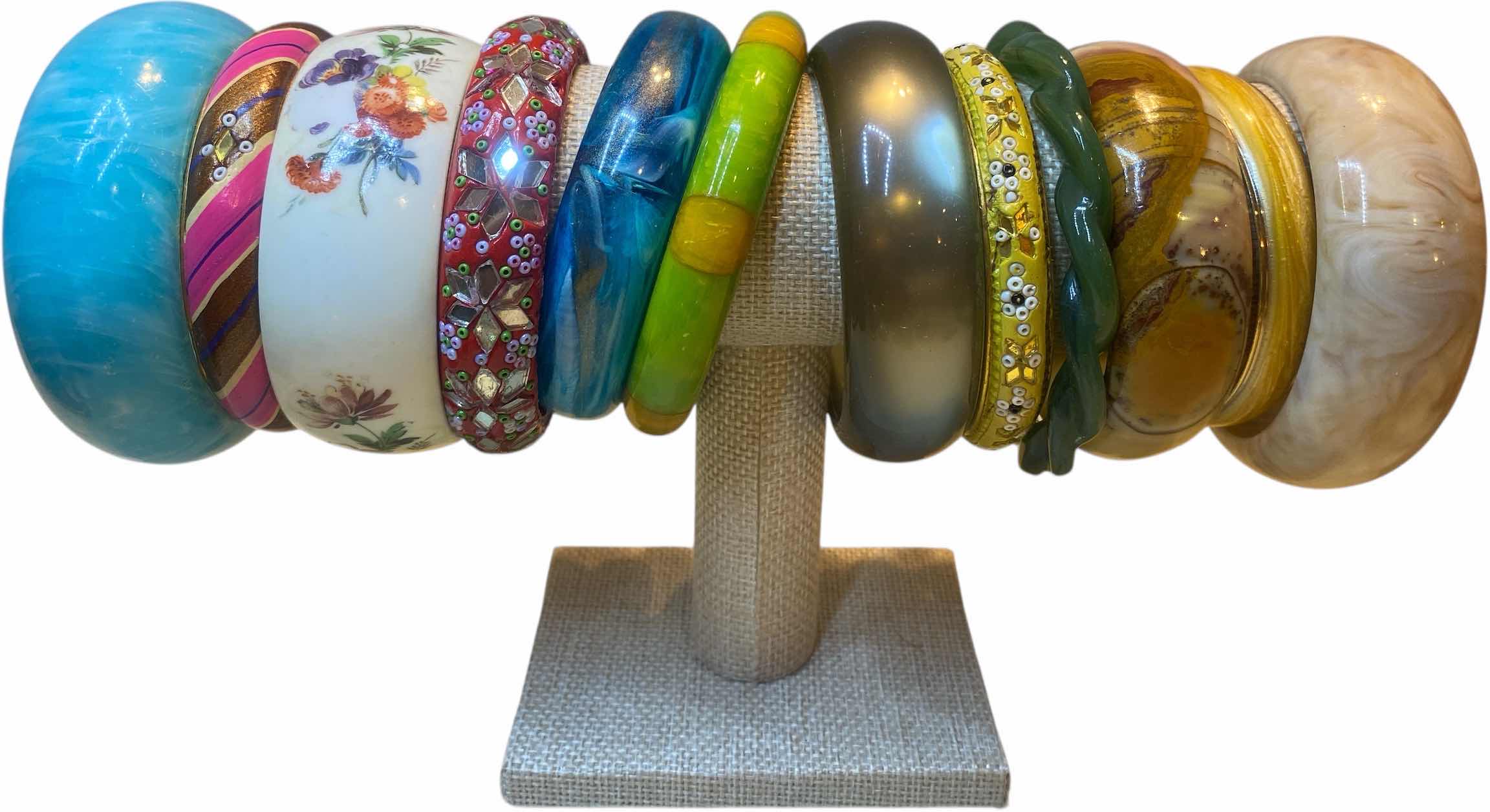 Photo 1 of 10 - BANGLE BRACELETS FASHION JEWELRY