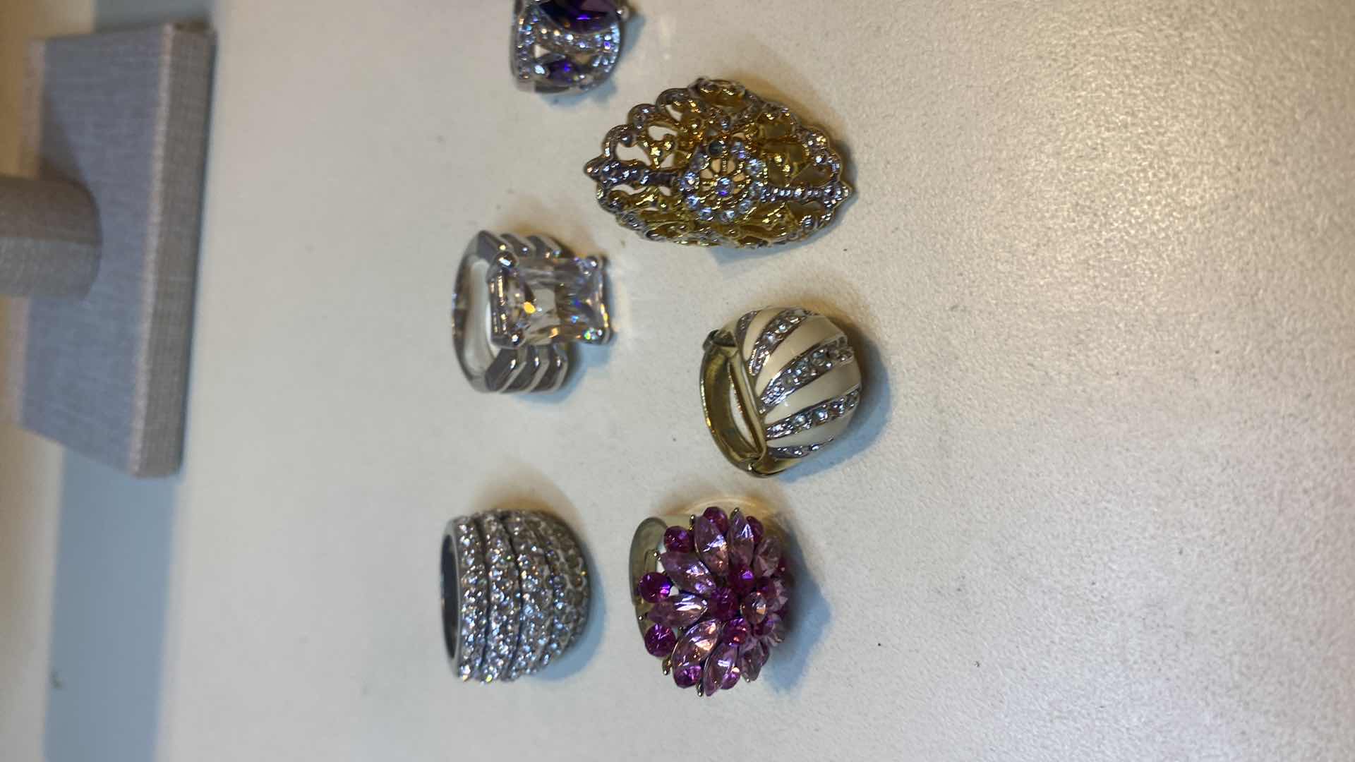 Photo 1 of 10 - FASHION JEWELRY RINGS VARIOUS SIZES