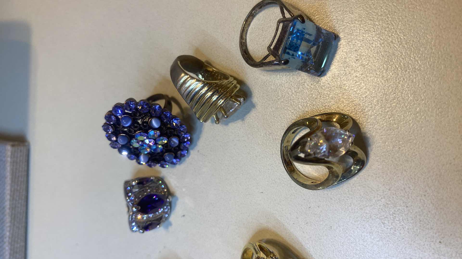 Photo 1 of 10 - FASHION JEWELRY RINGS VARIOUS SIZES
