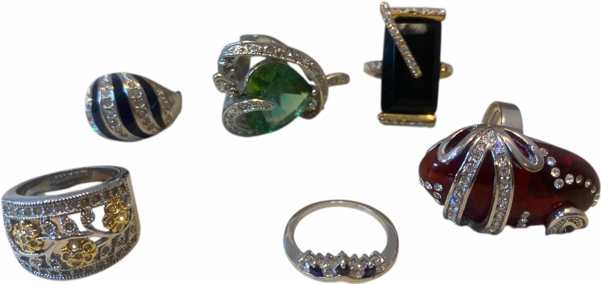 Photo 1 of 6 - FASHION JEWELRY RINGS VARIOUS SIZES
