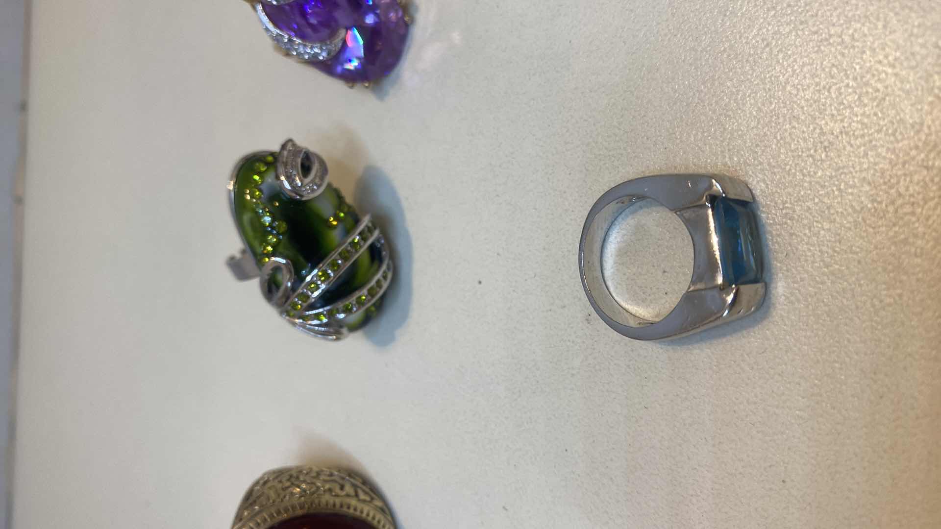 Photo 1 of 6 - FASHION JEWELRY RINGS VARIOUS SIZES