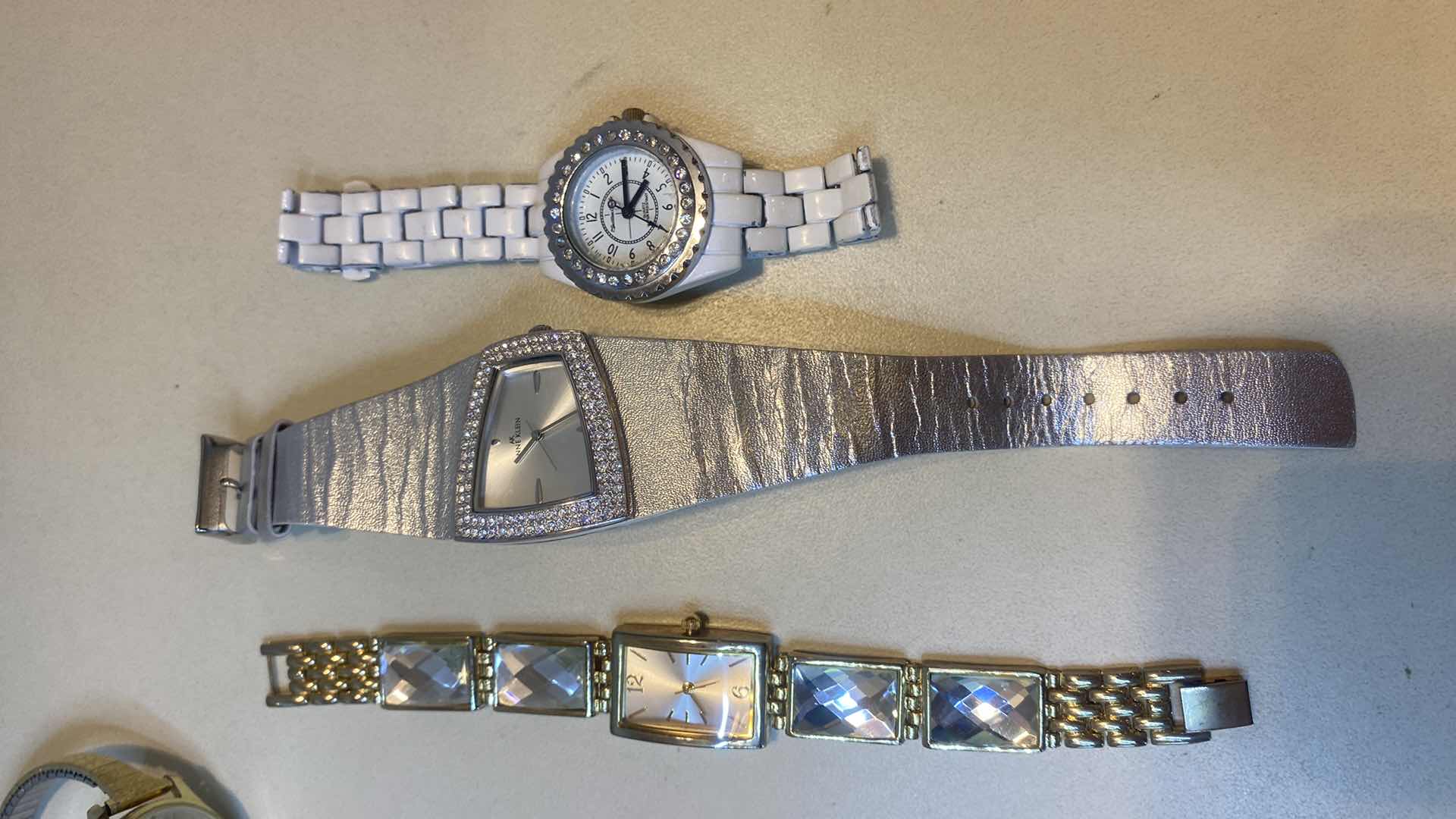 Photo 1 of 7 - WATCHES FASHION JEWELRY