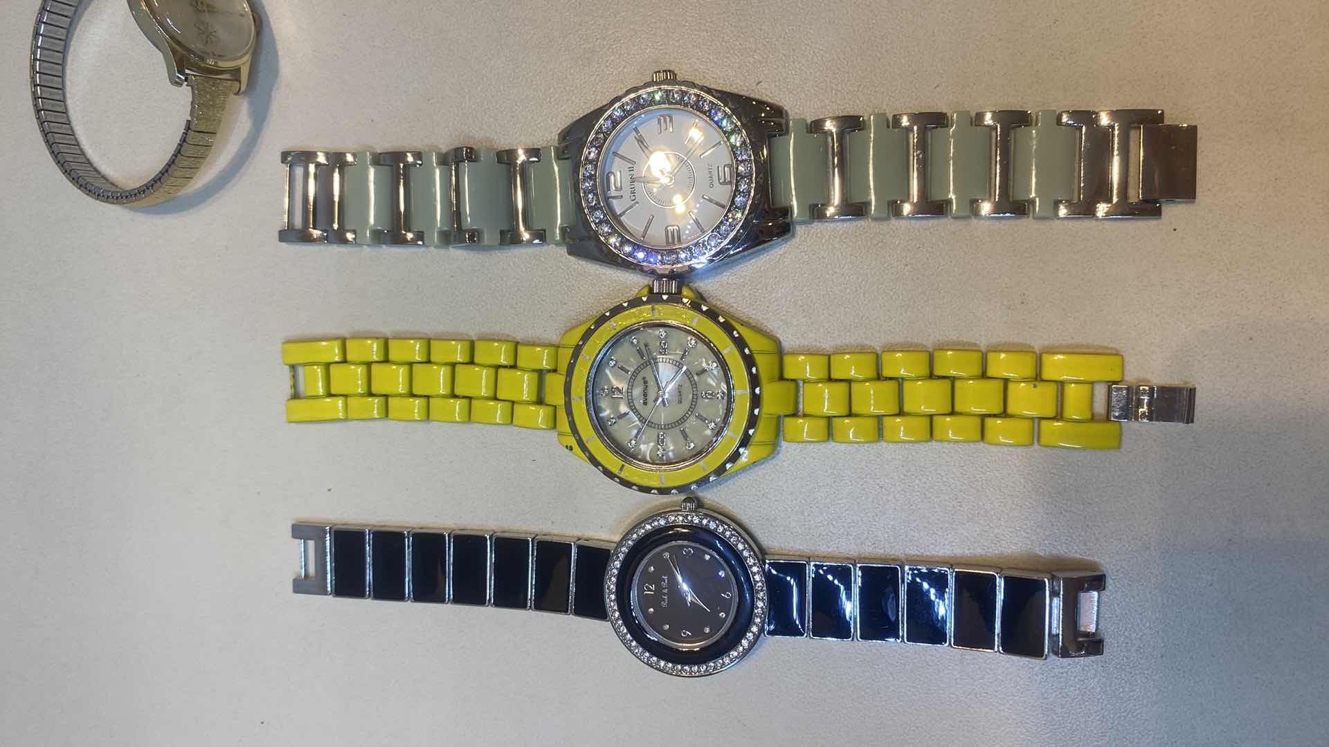 Photo 1 of 7 - WATCHES FASHION JEWELRY