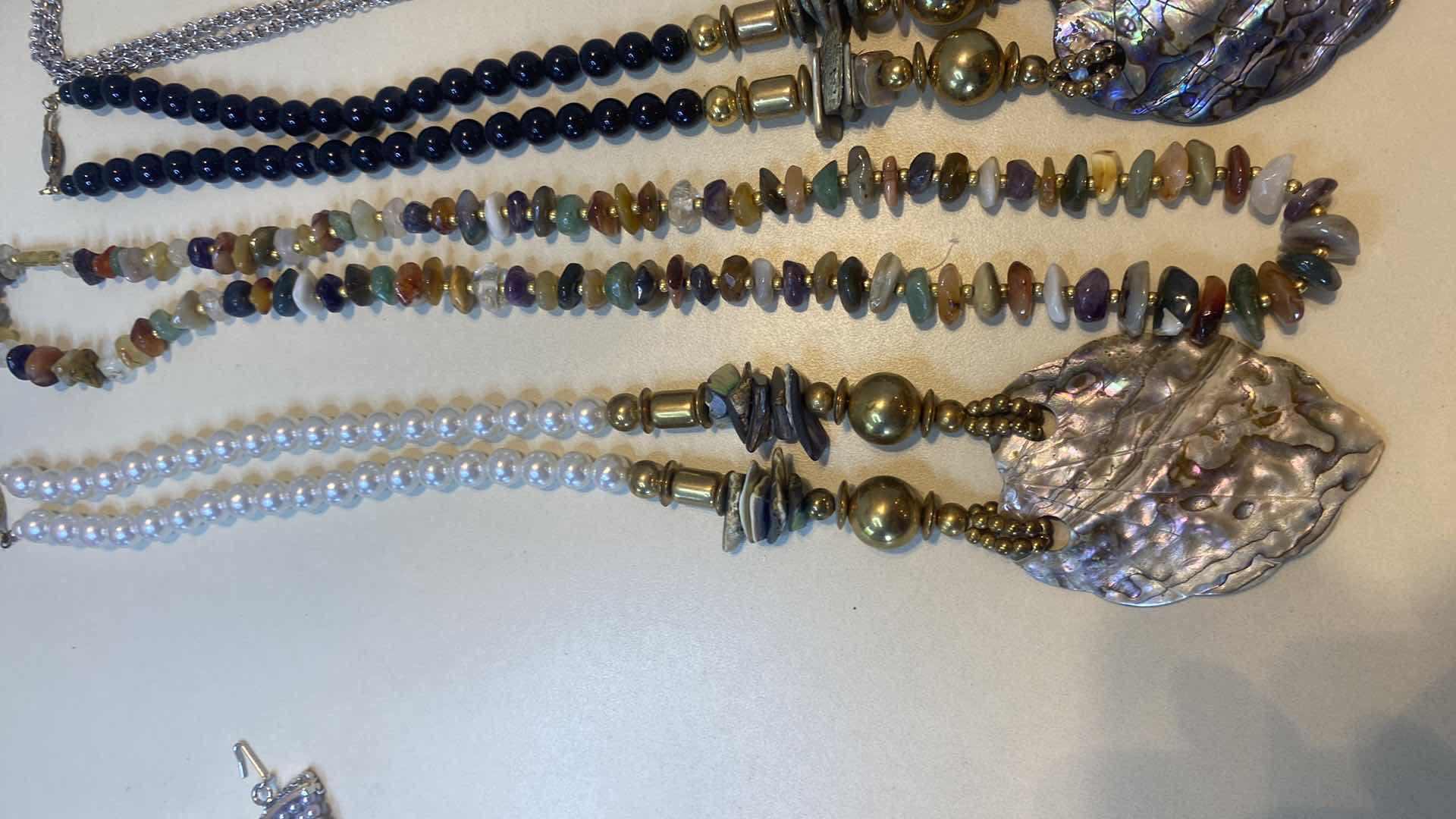 Photo 1 of 5 - NECKLACES FASHION JEWELRY