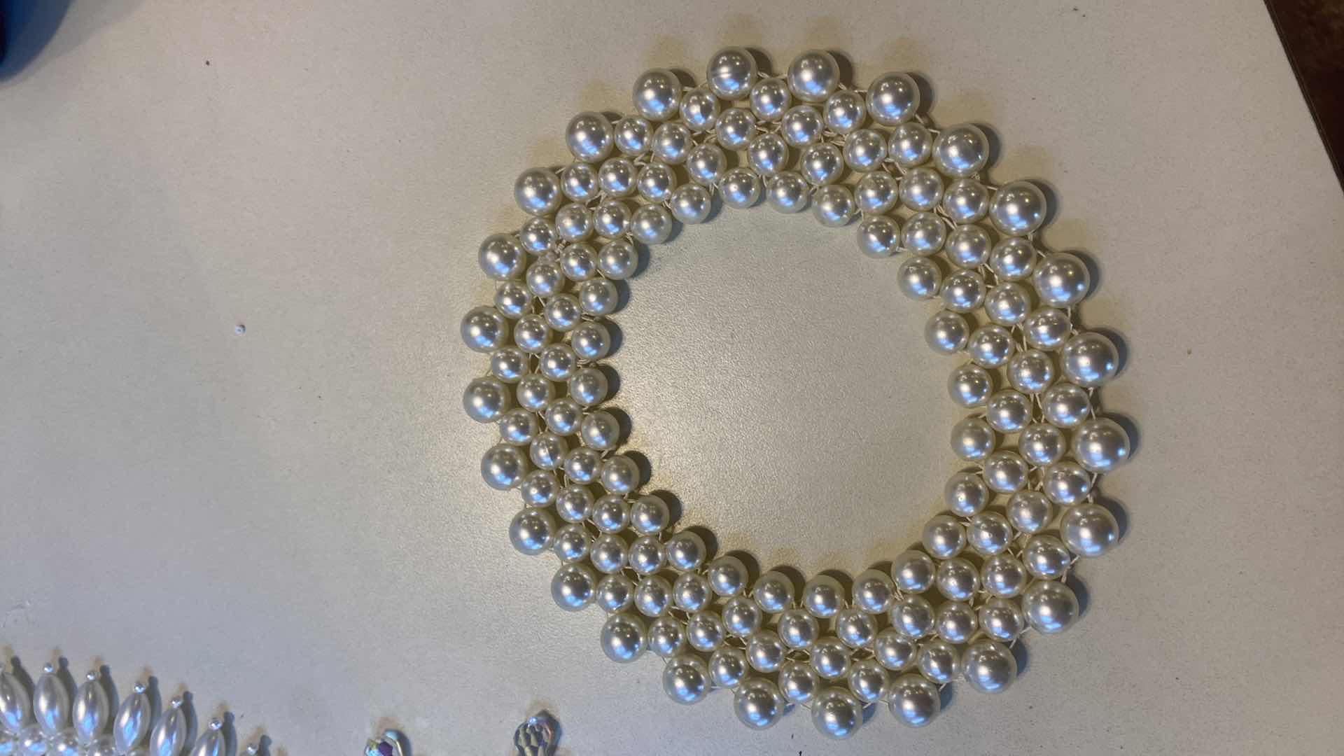 Photo 1 of 3 - NECKLACES FASHION JEWELRY