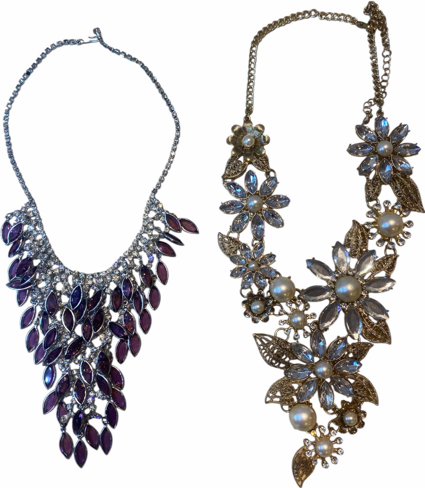 Photo 1 of 2 - NECKLACES FASHION JEWELRY