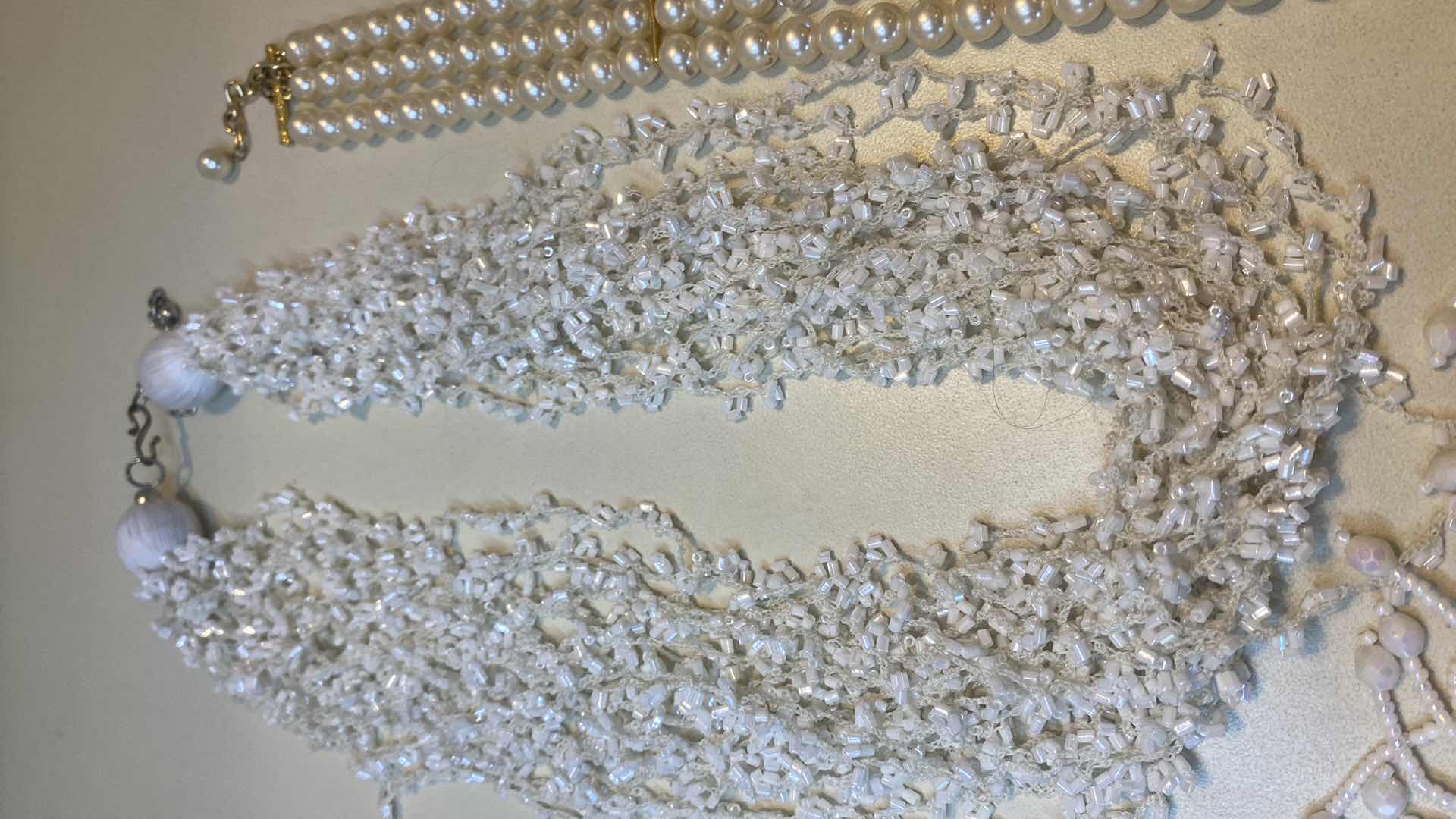 Photo 1 of 4 - NECKLACES & 1 EARRINGS FASHION JEWELRY