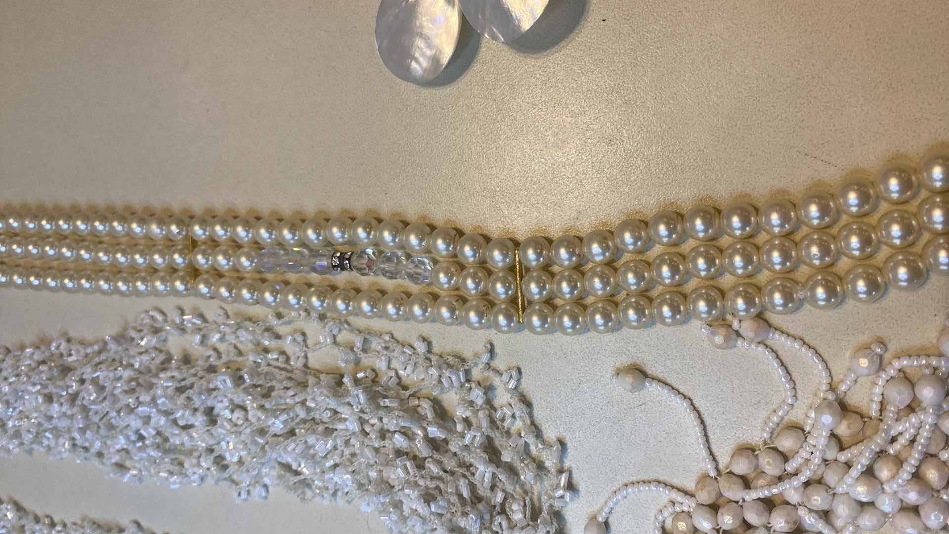 Photo 1 of 4 - NECKLACES & 1 EARRINGS FASHION JEWELRY